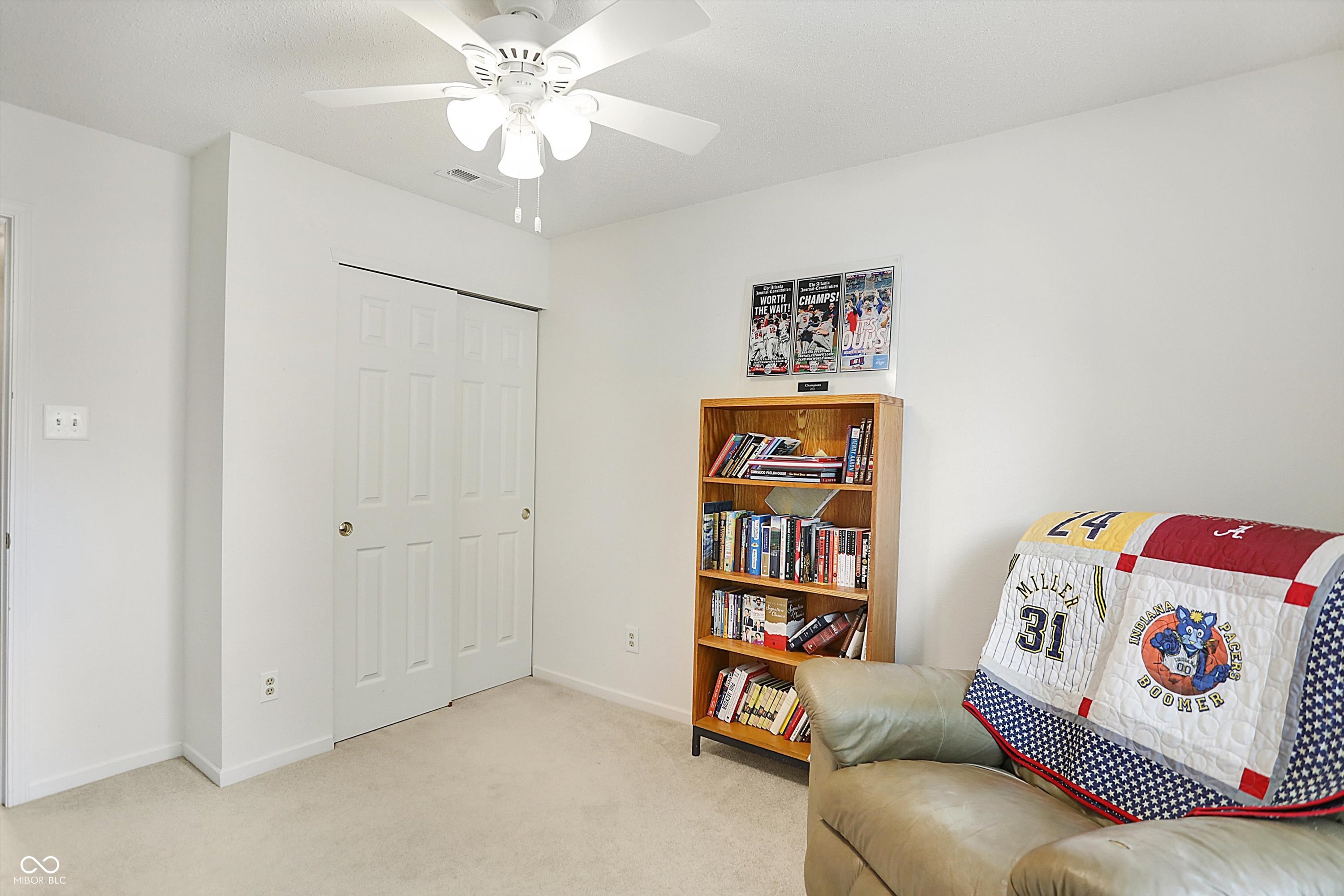 9393 W Quarter Moon Drive
