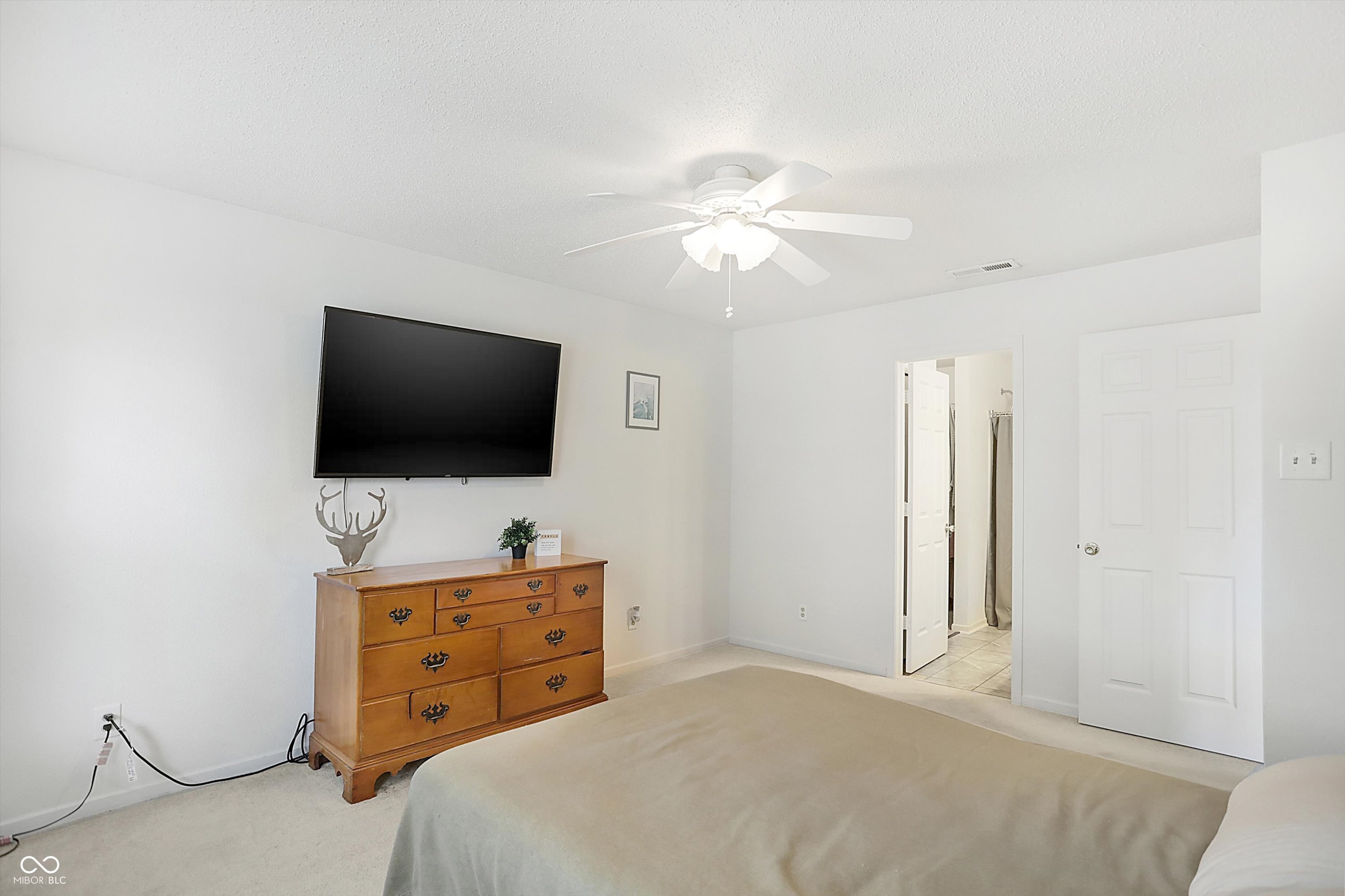9393 W Quarter Moon Drive