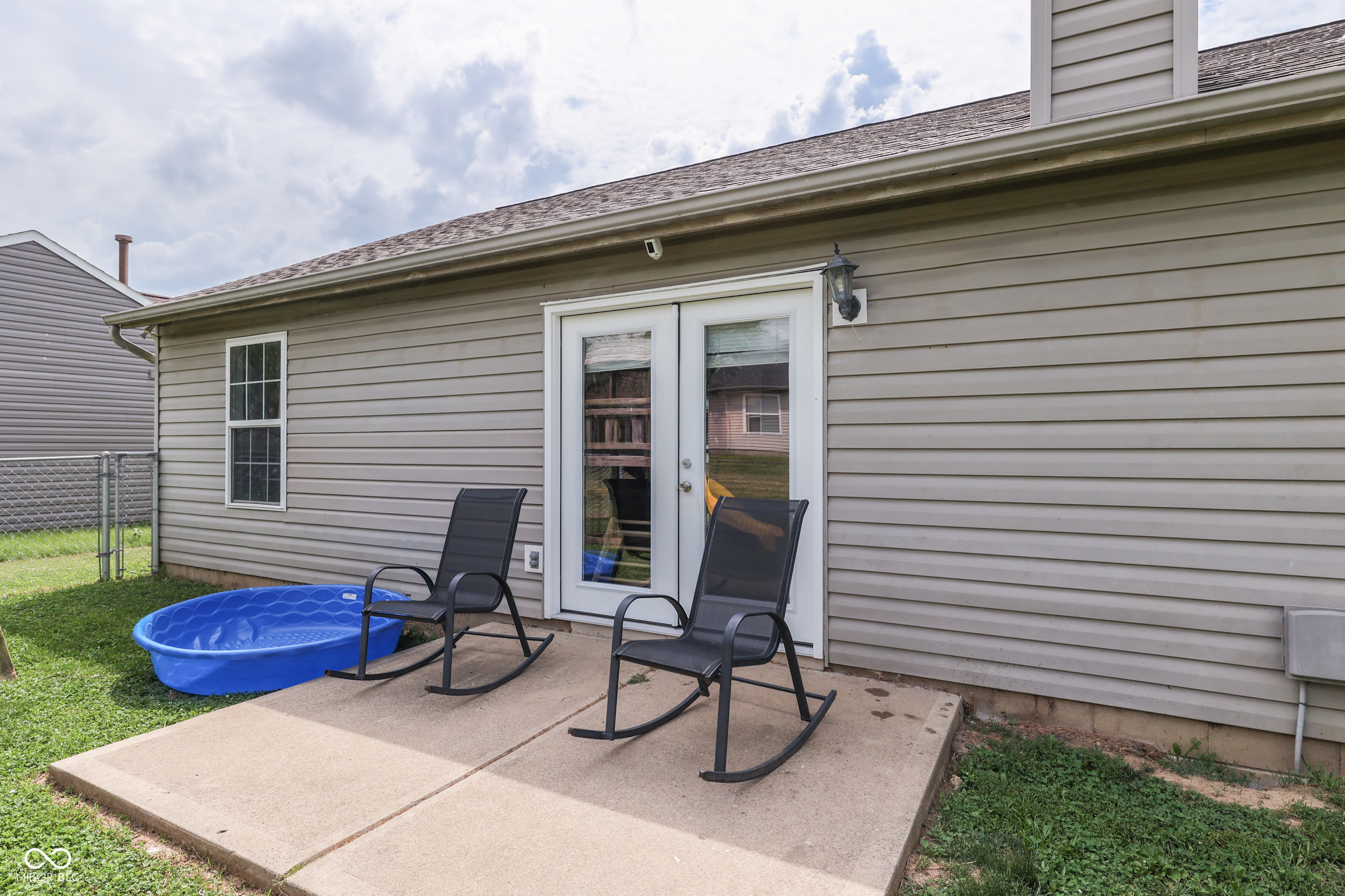 4031 Fairoaks Court