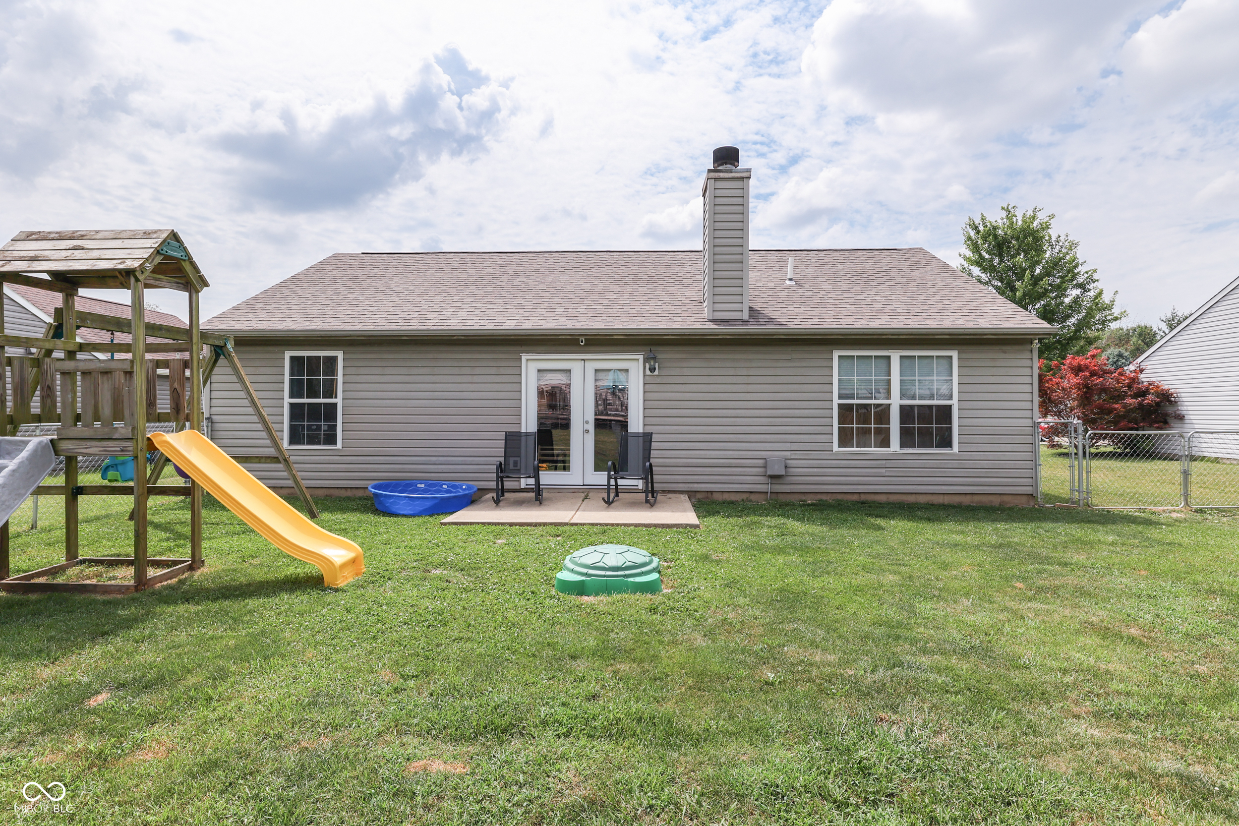 4031 Fairoaks Court