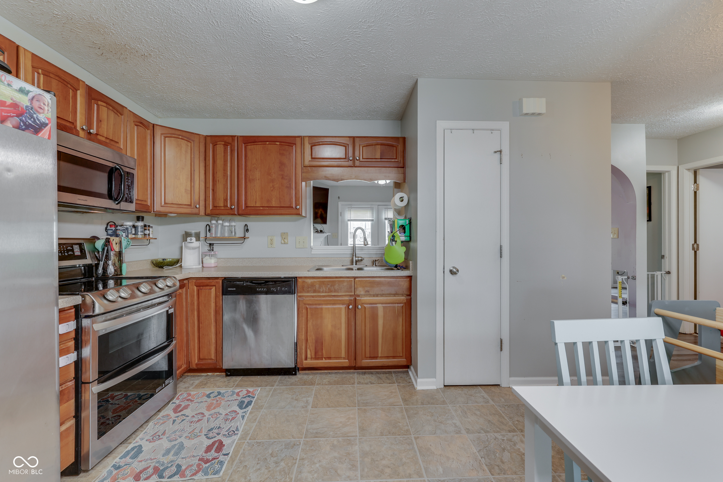 4031 Fairoaks Court
