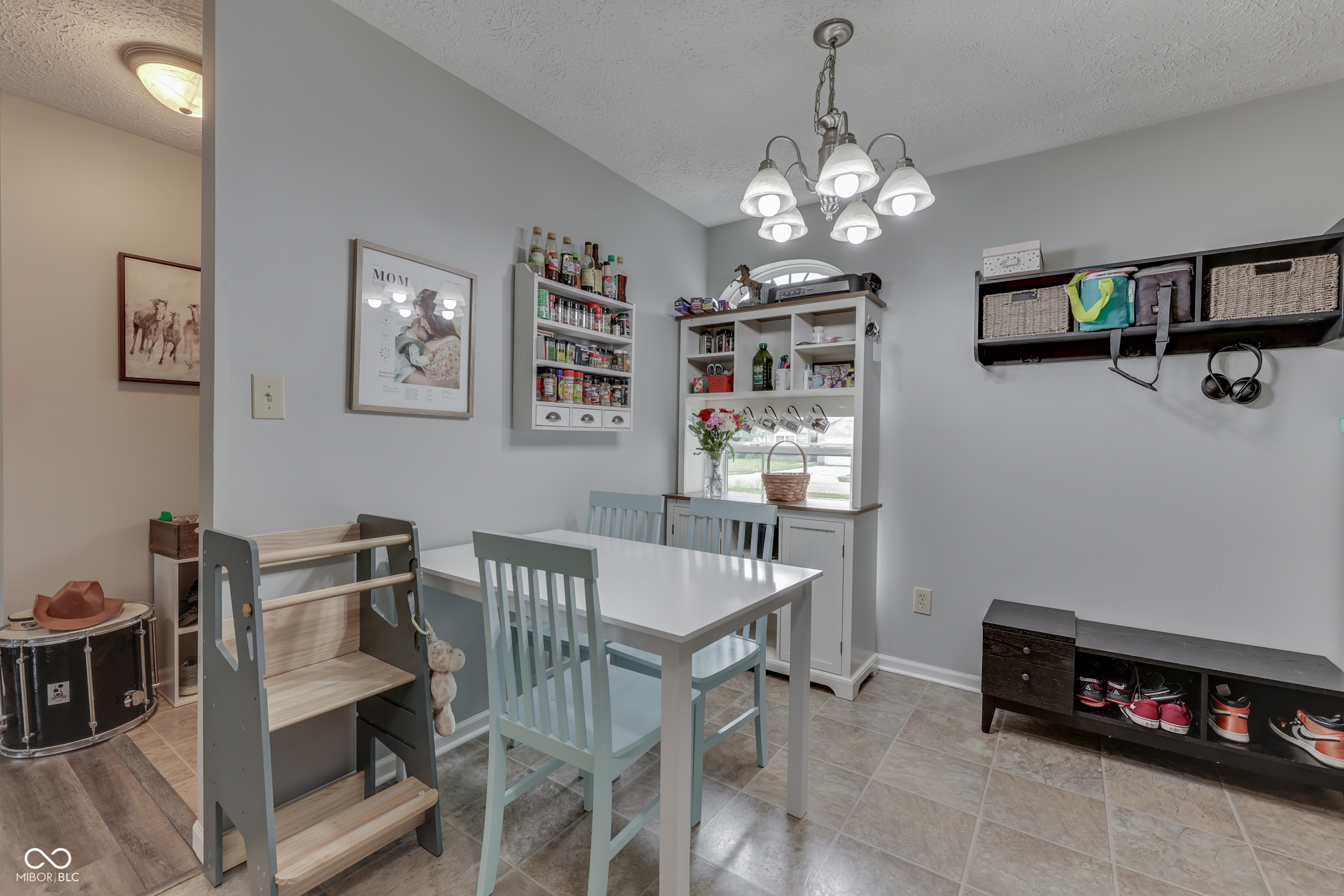 4031 Fairoaks Court
