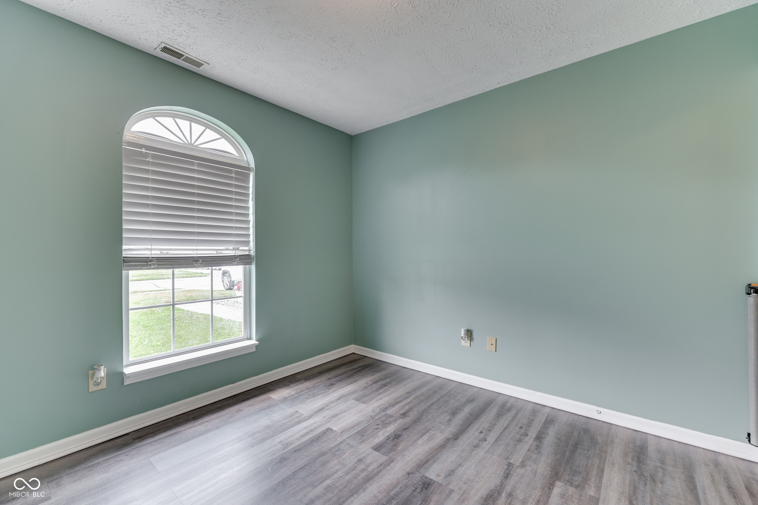 4031 Fairoaks Court
