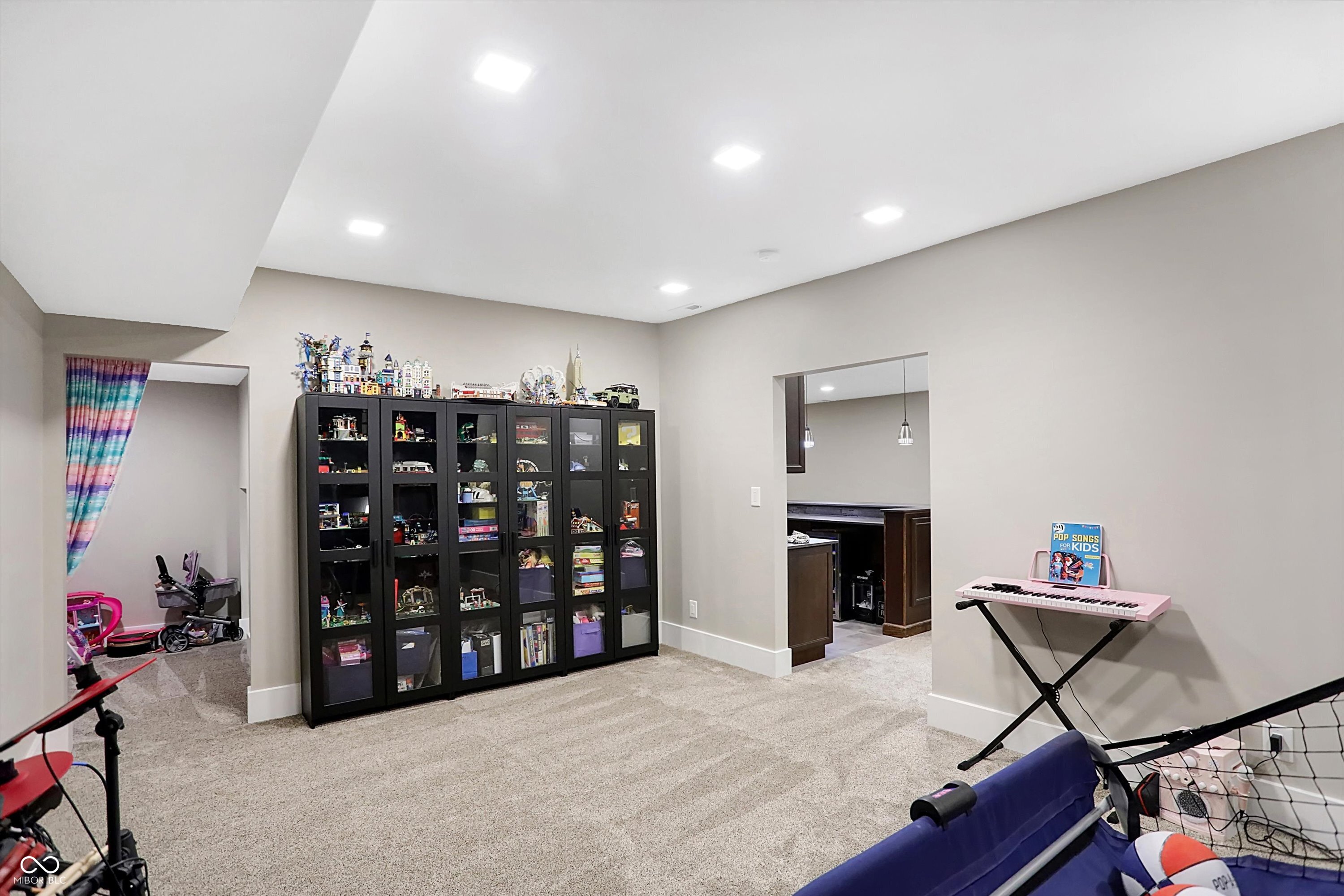 410 W 73rd Street