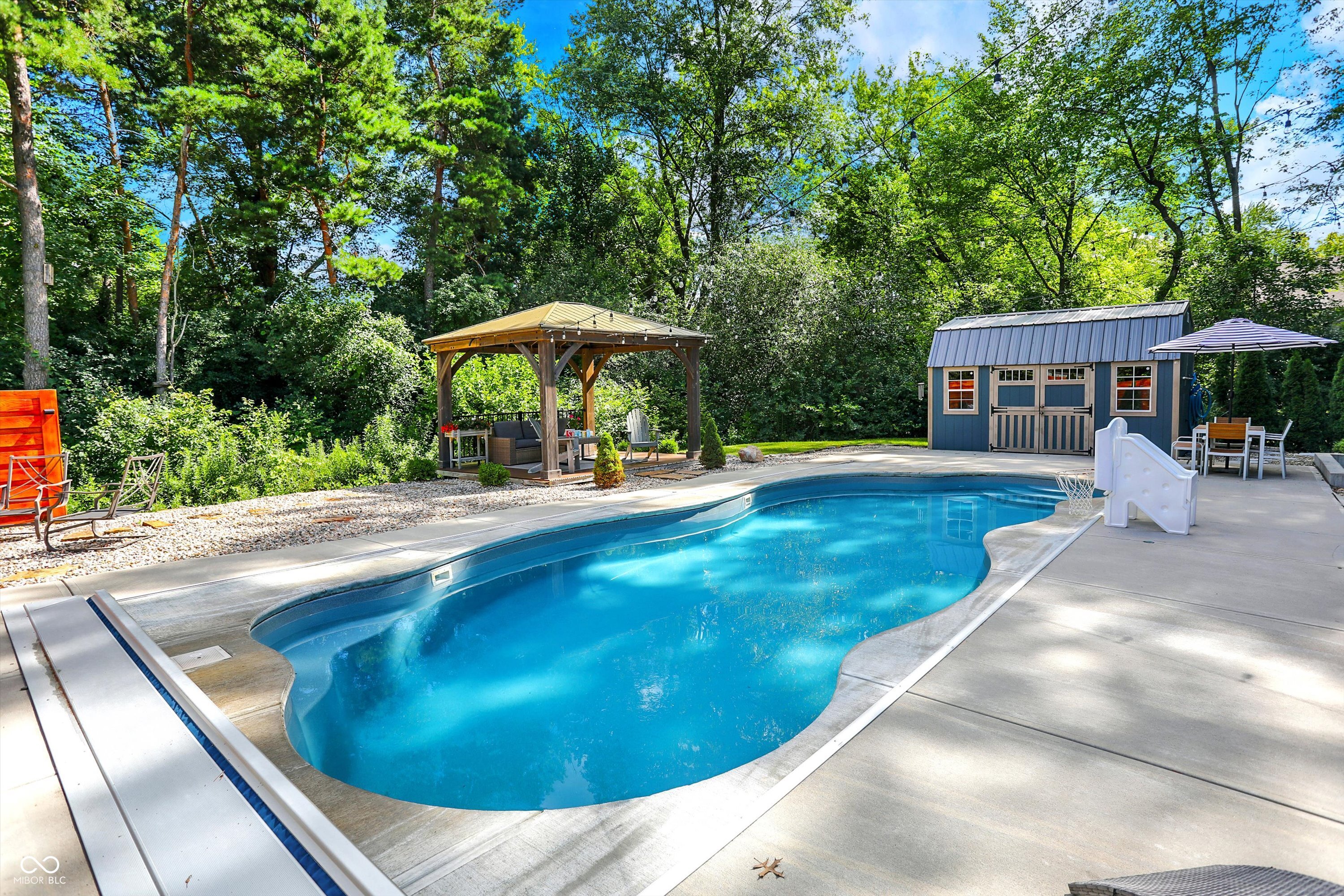 410 W 73rd Street