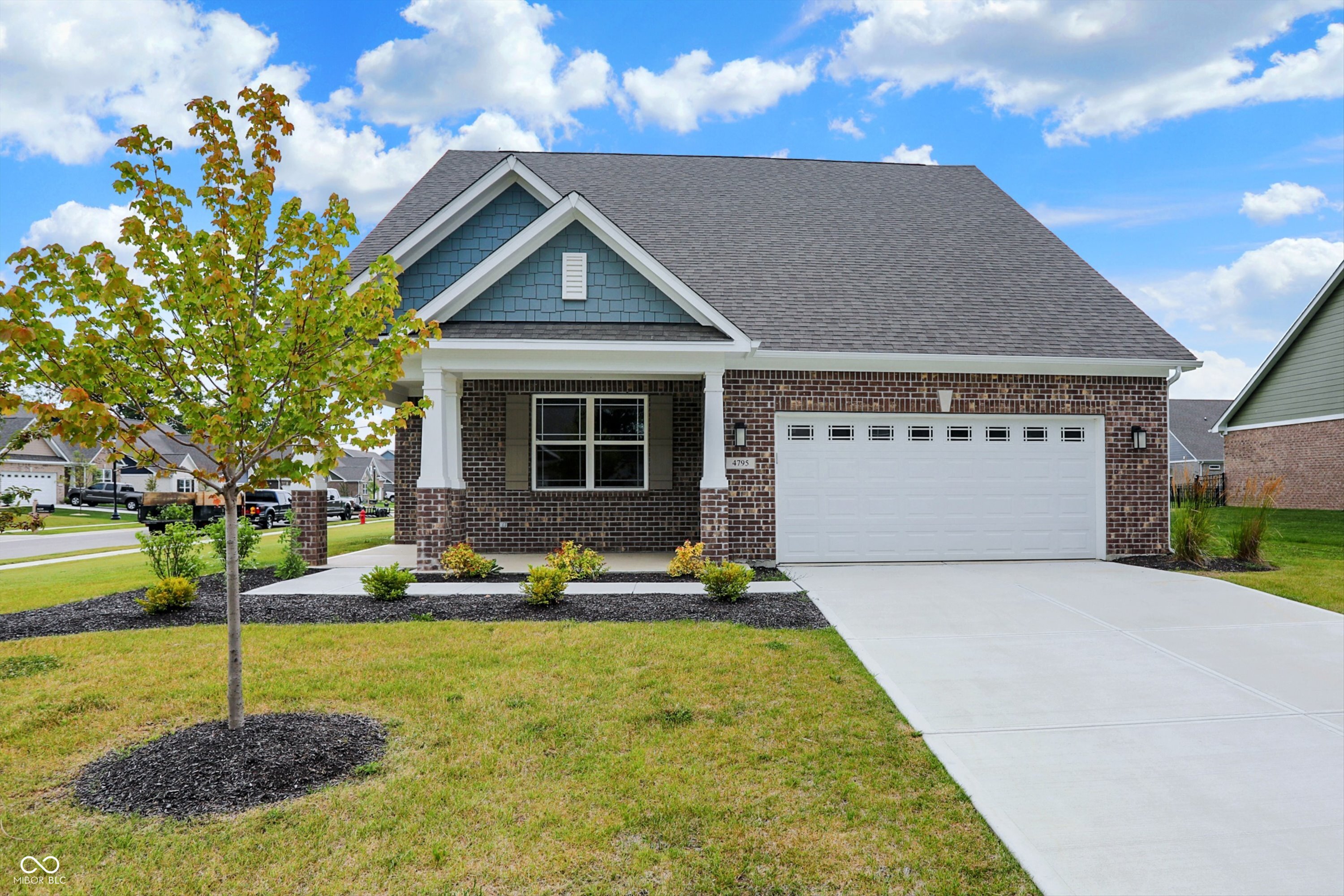 4795 W Williamsburg Pass