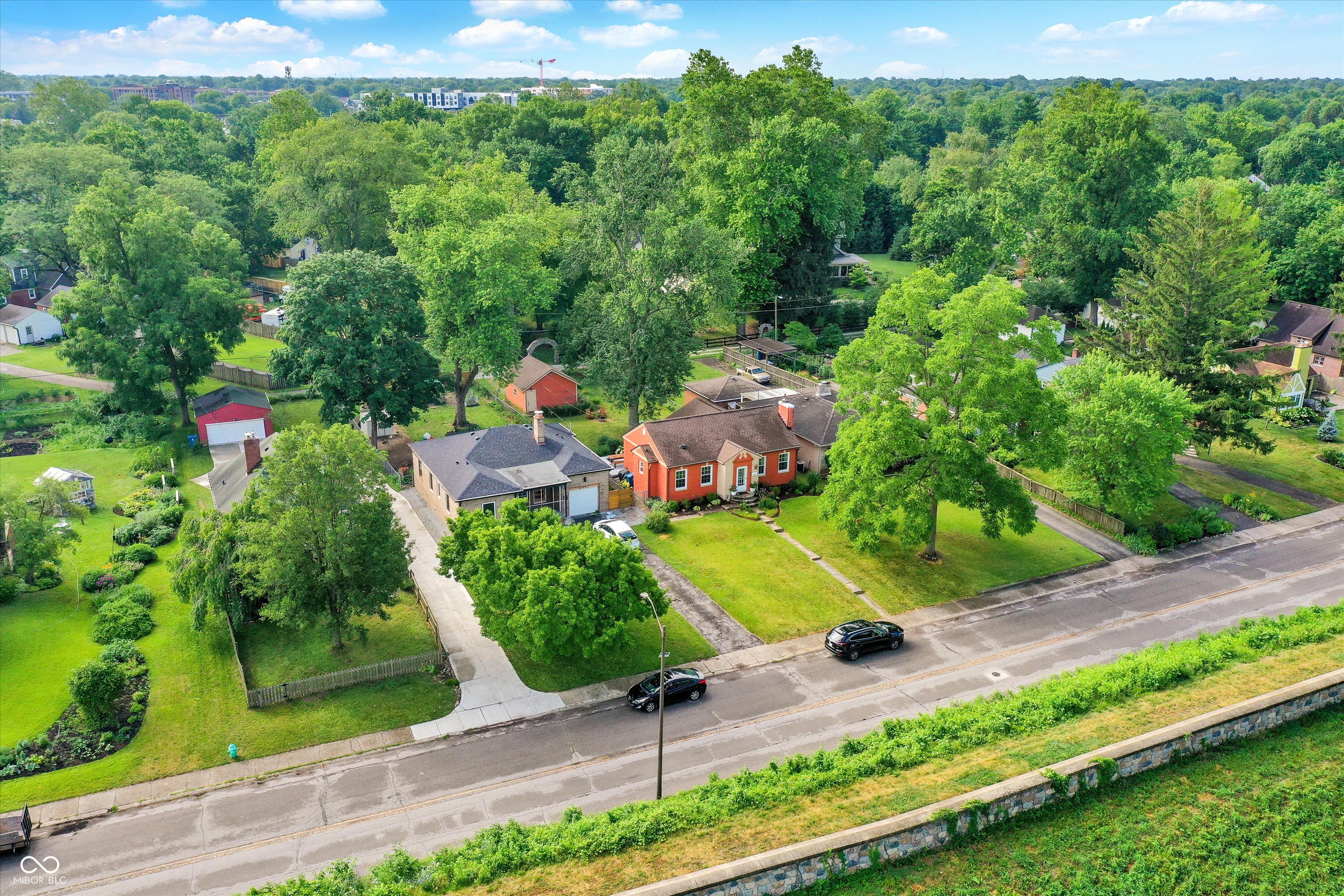 6465 Riverview Drive