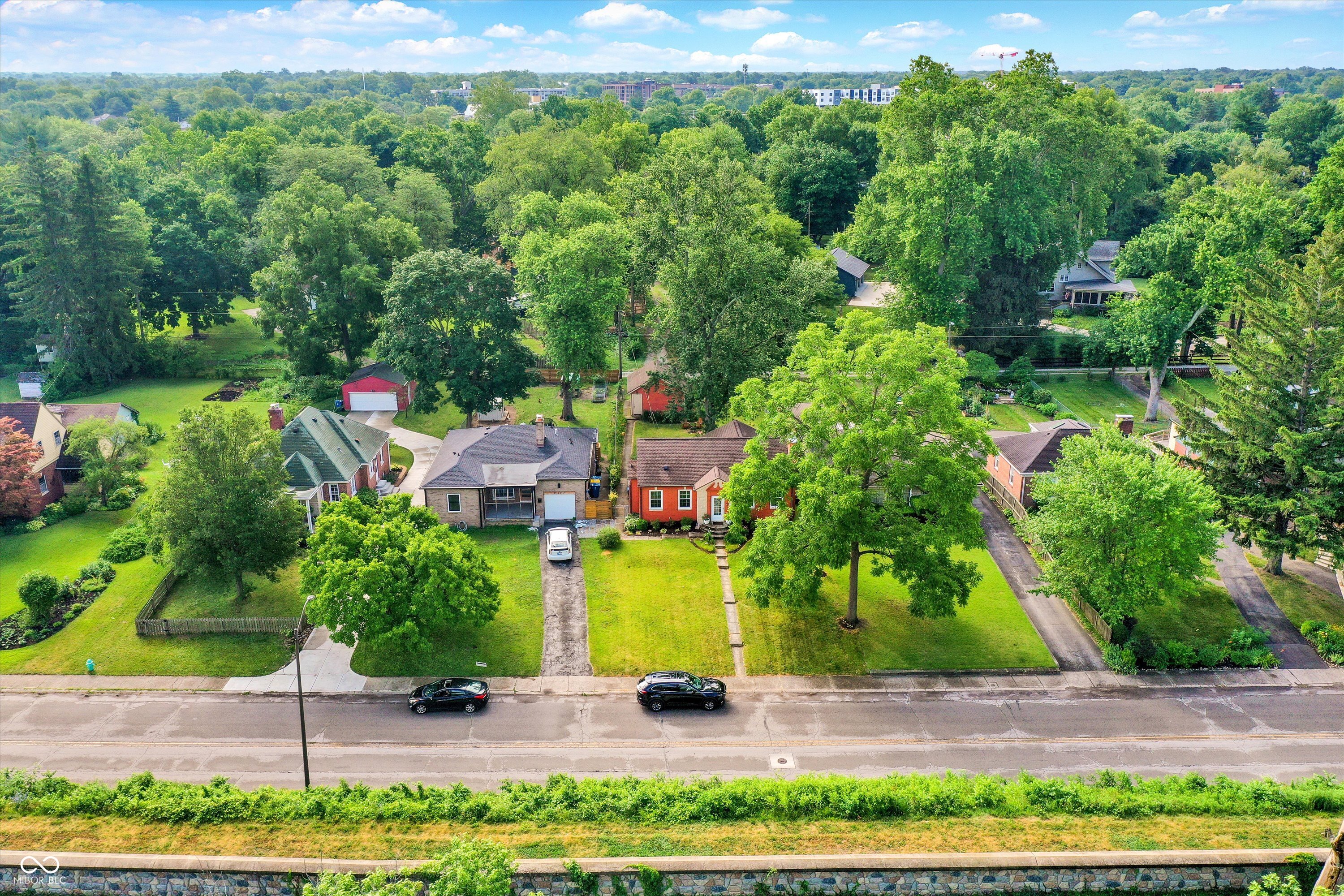 6465 Riverview Drive