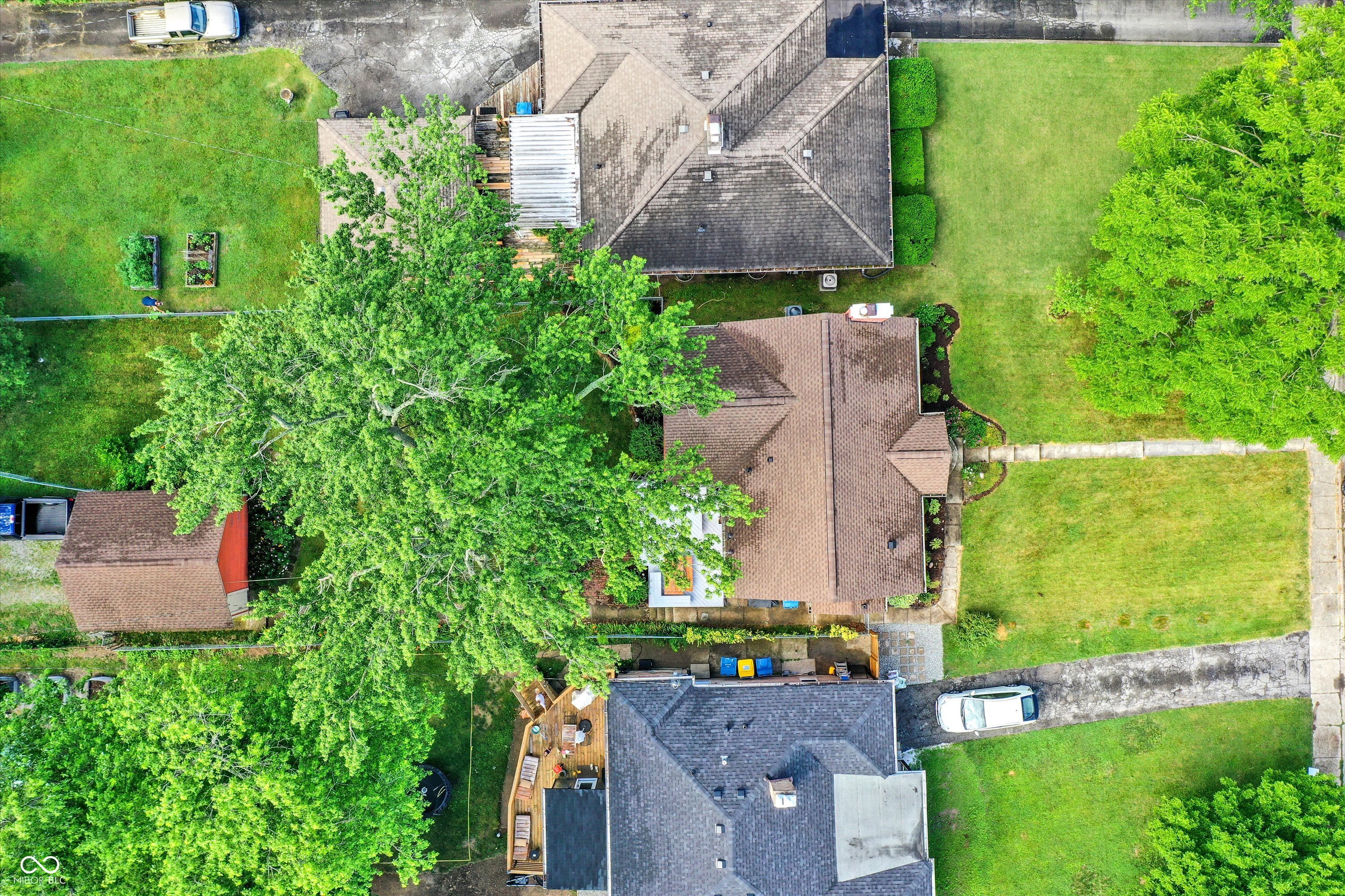 6465 Riverview Drive