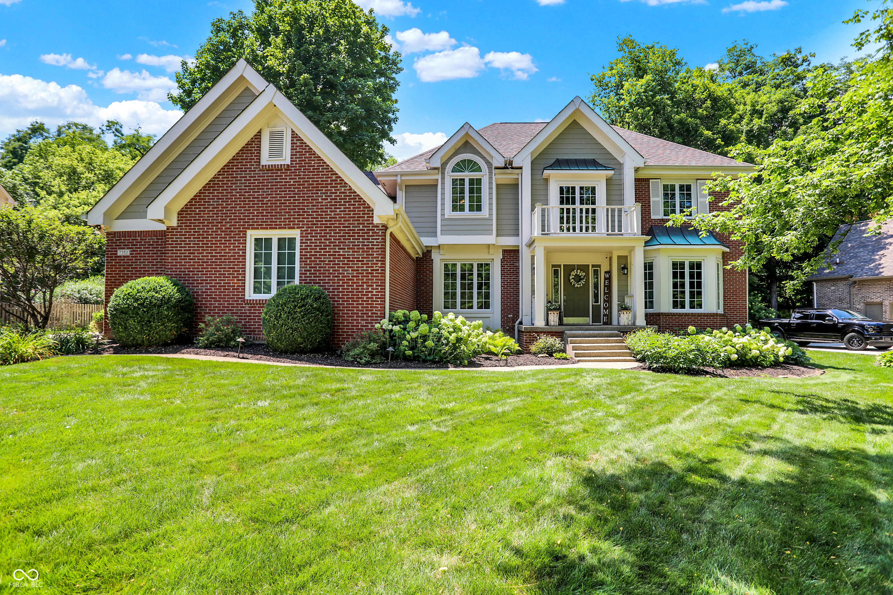 7382 Oakland Hills Court