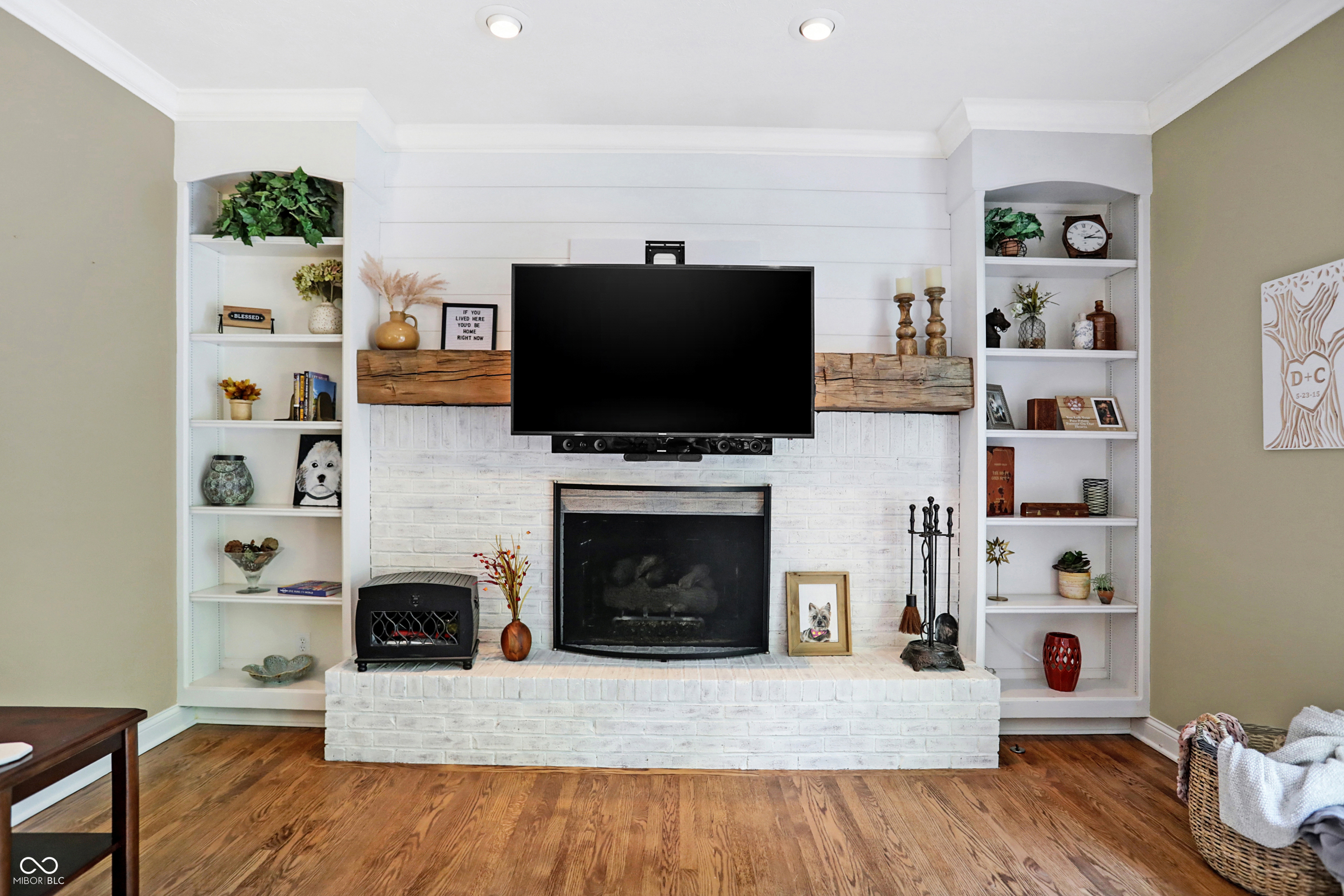 7382 Oakland Hills Court