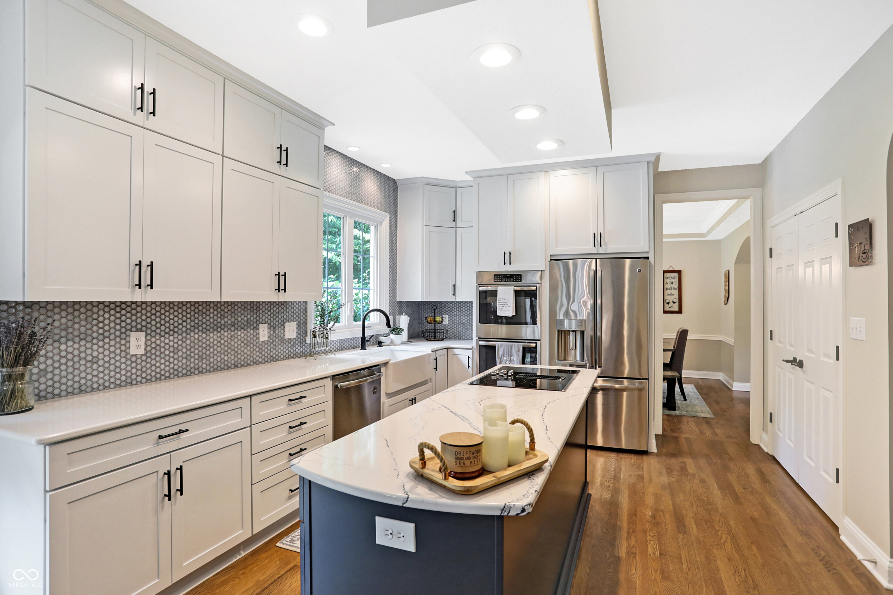7382 Oakland Hills Court