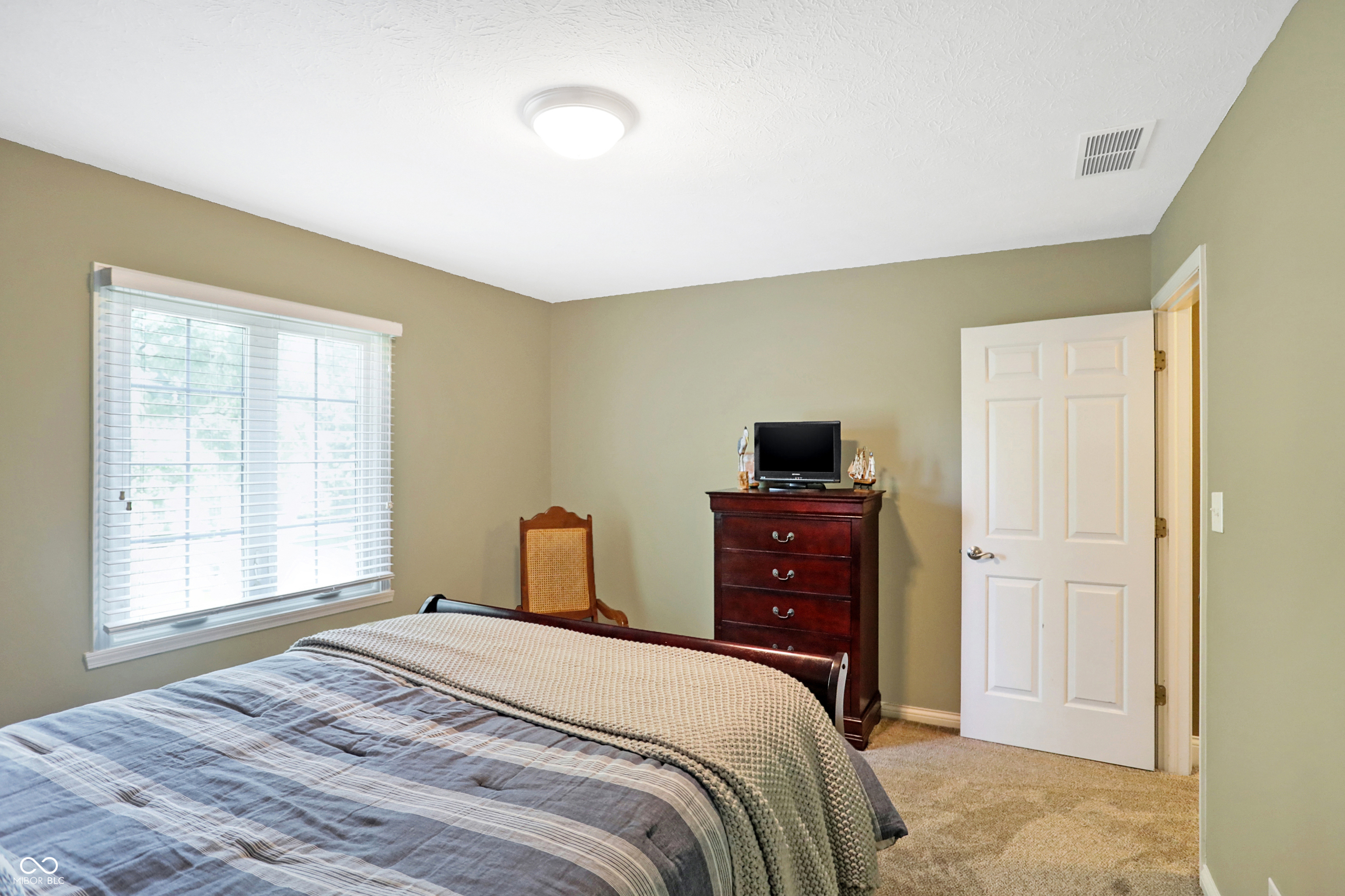 7382 Oakland Hills Court