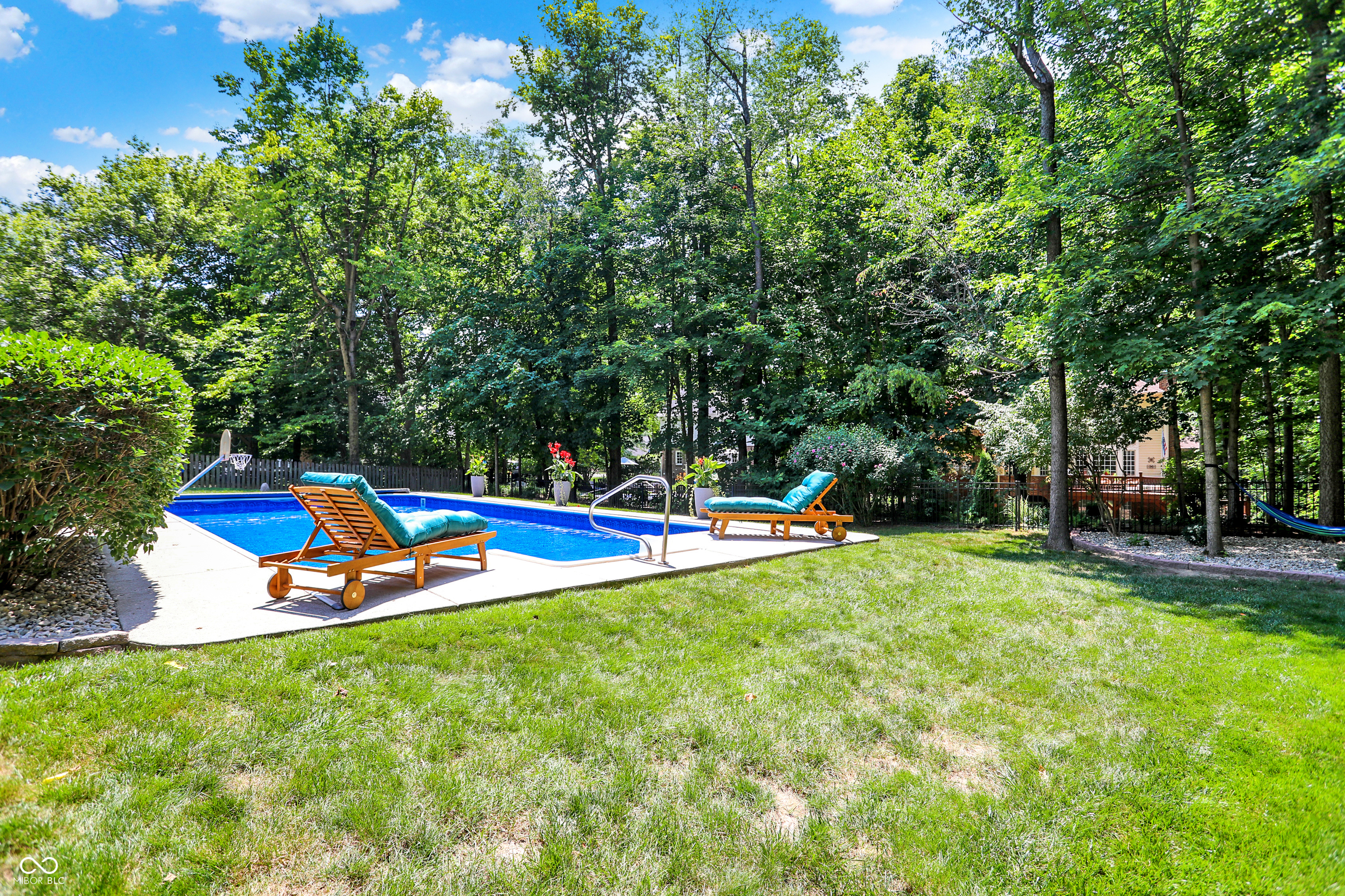 7382 Oakland Hills Court