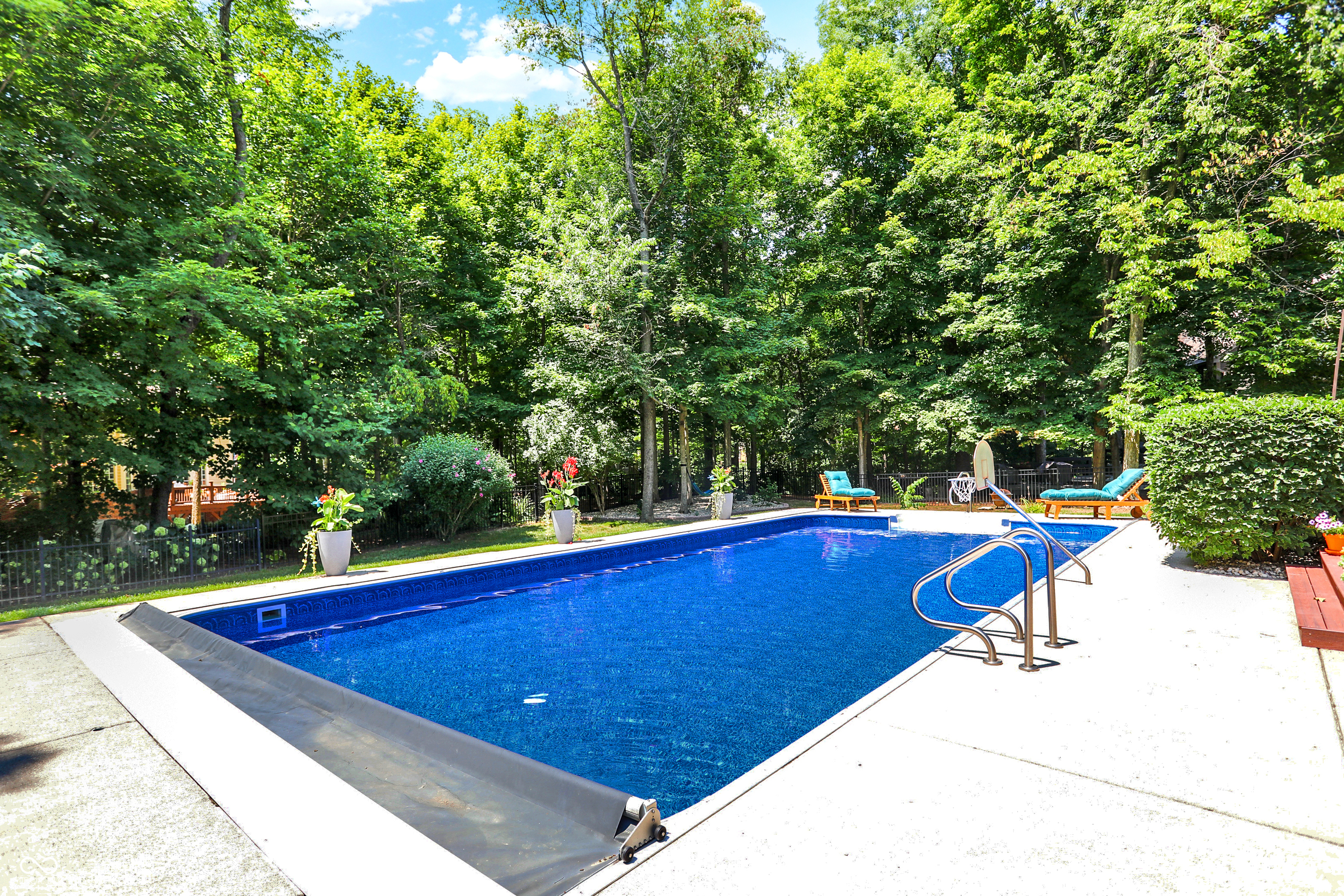 7382 Oakland Hills Court