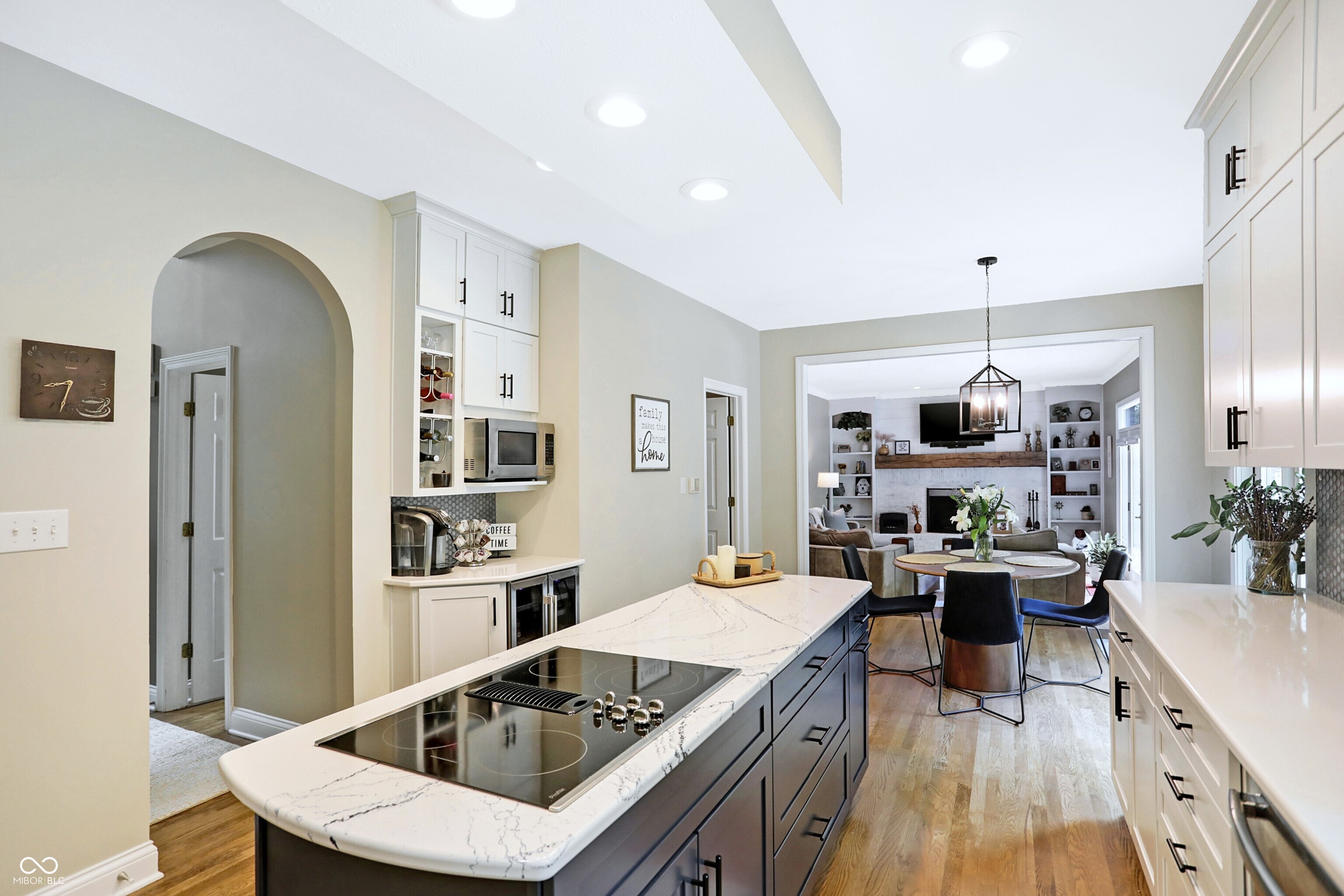 7382 Oakland Hills Court