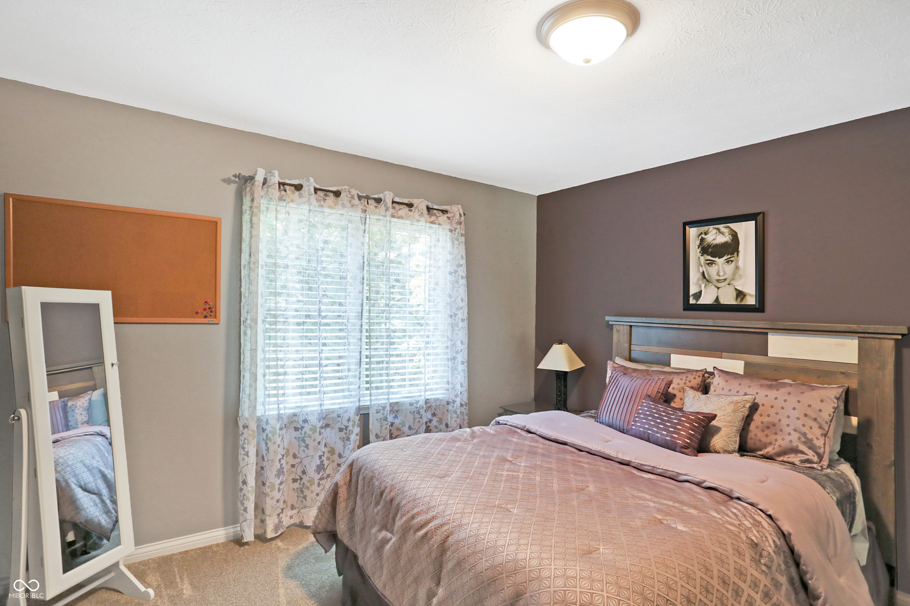 7382 Oakland Hills Court