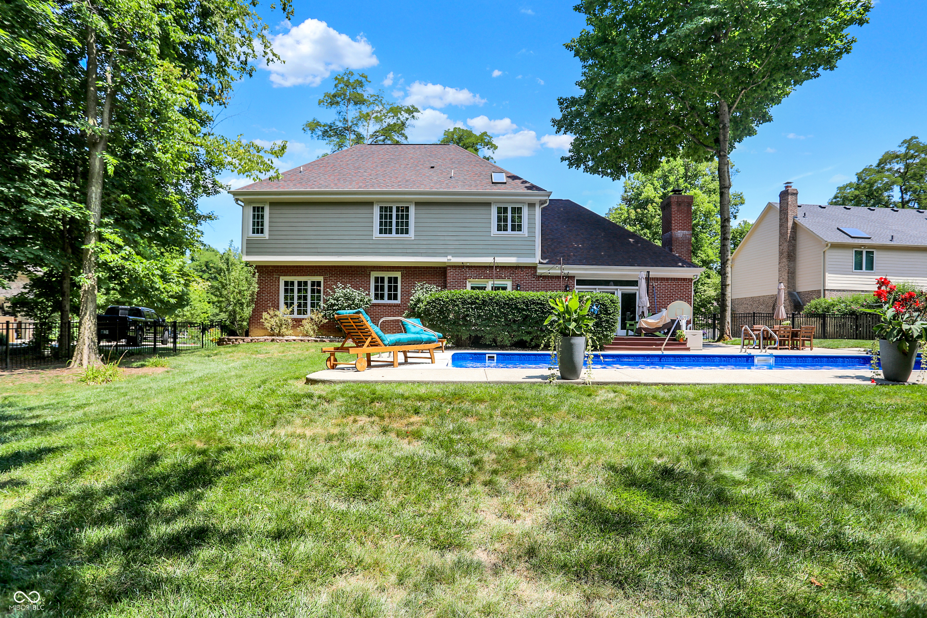 7382 Oakland Hills Court
