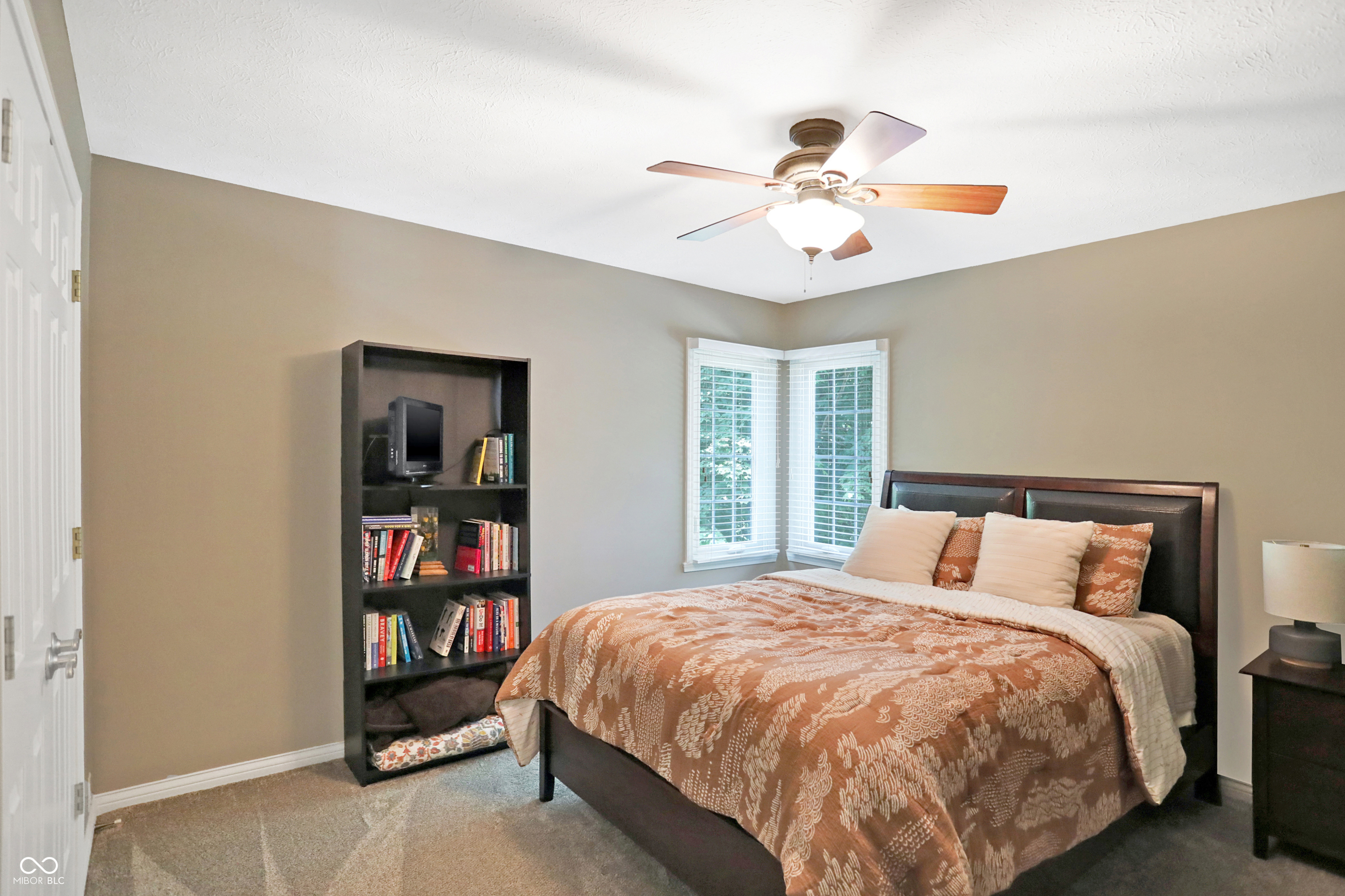 7382 Oakland Hills Court