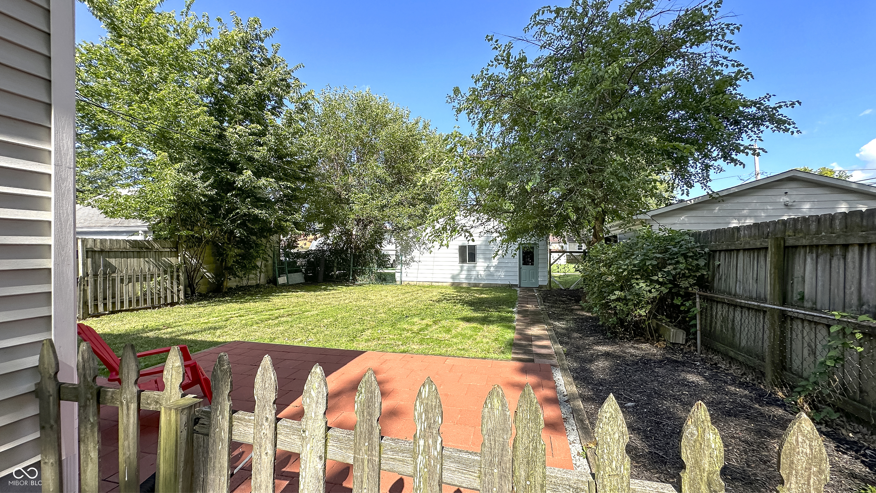 2005 Gerrard Avenue