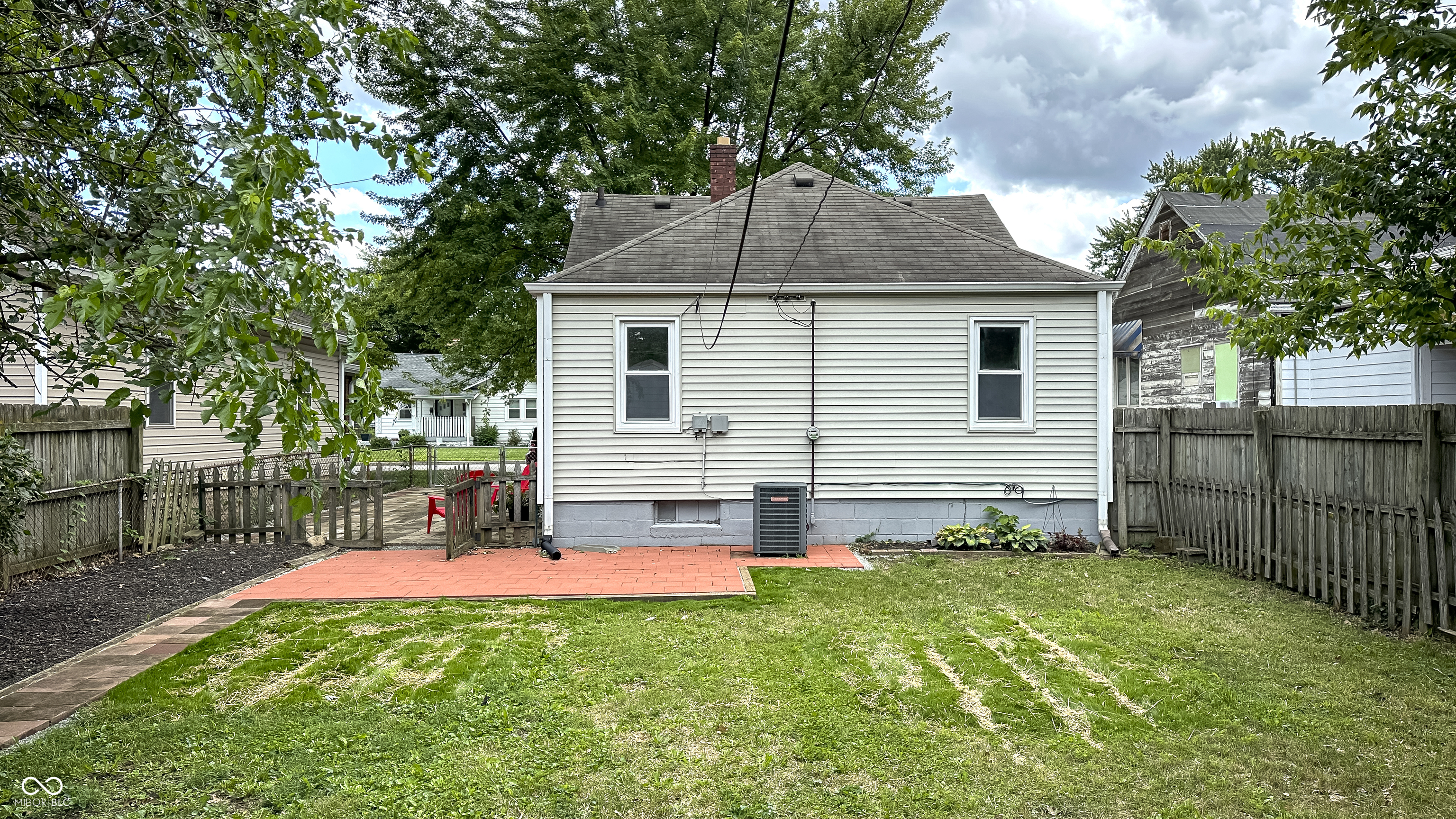 2005 Gerrard Avenue