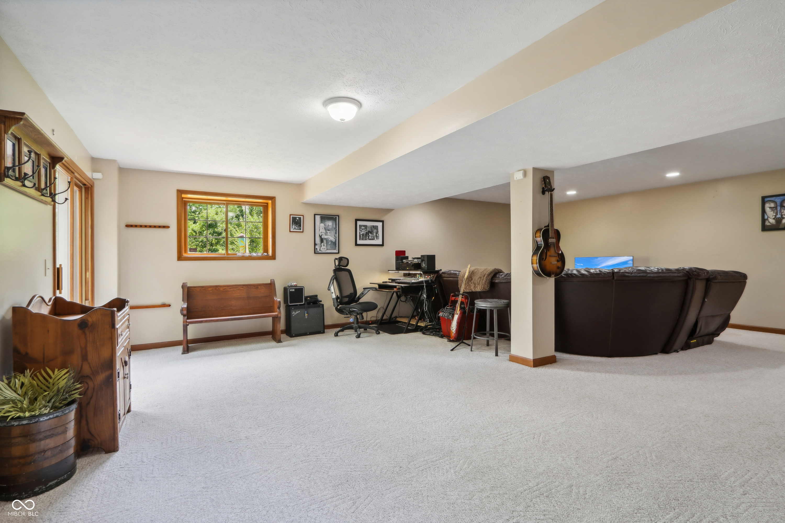 9242 Conway Court