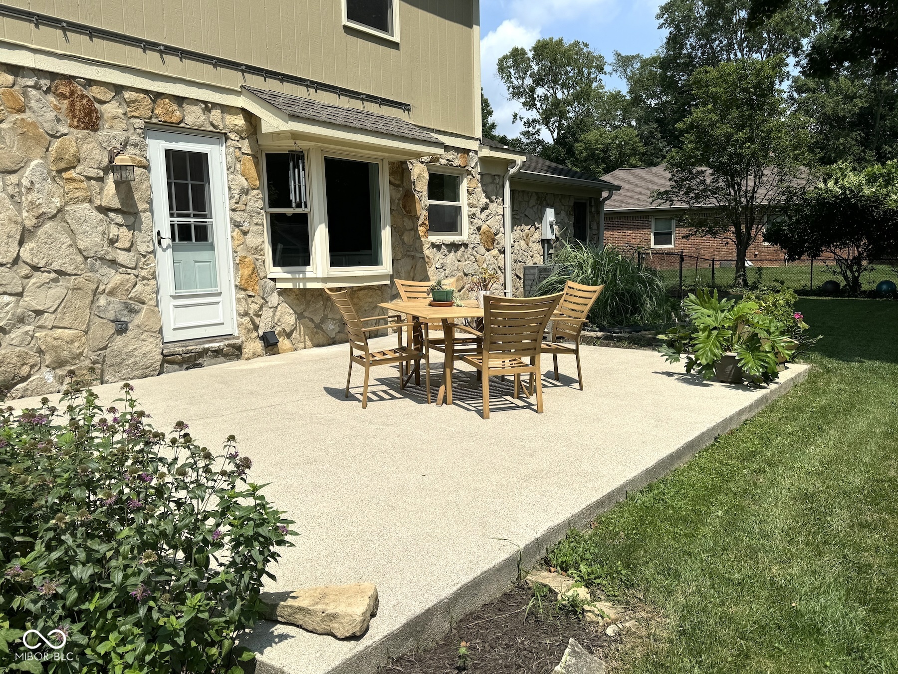 3426 Tahoe Road