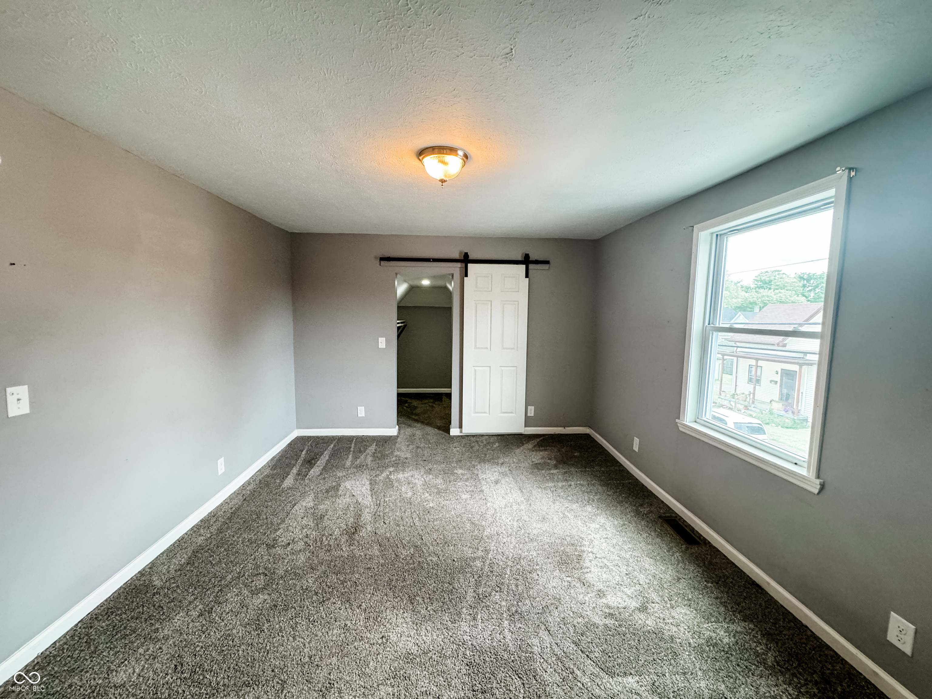 339 W Mechanic Street
