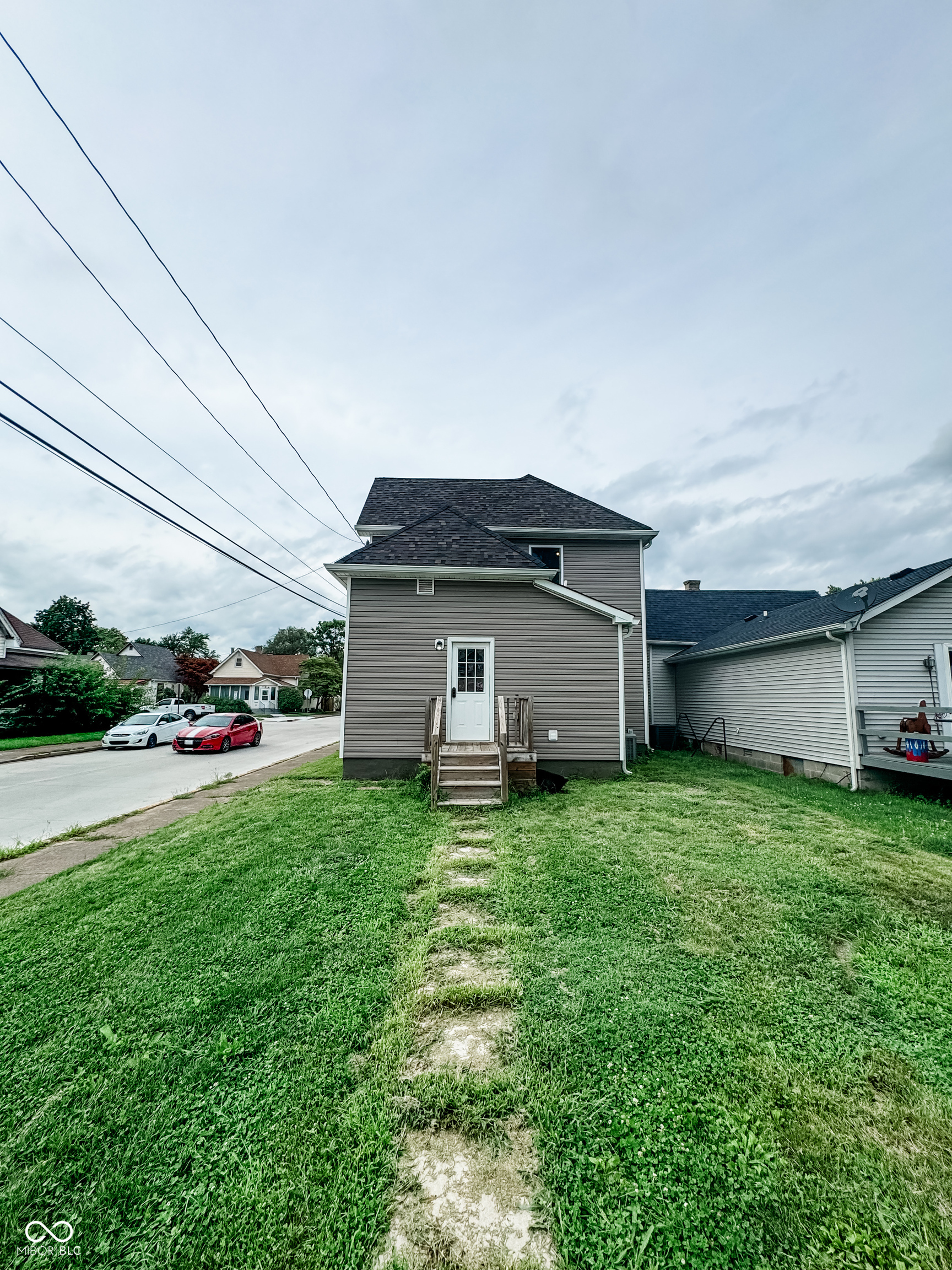 339 W Mechanic Street