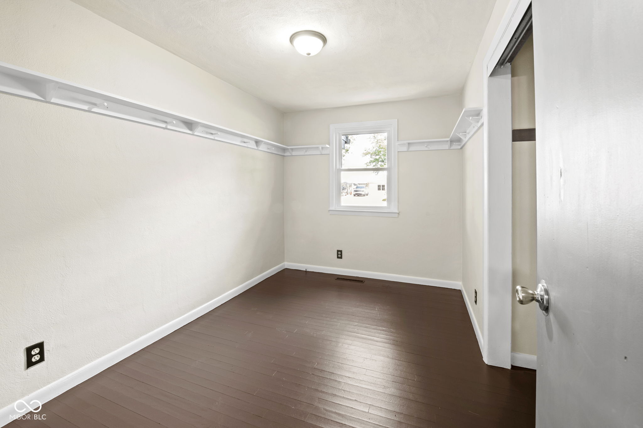 5623 Harmeson Drive