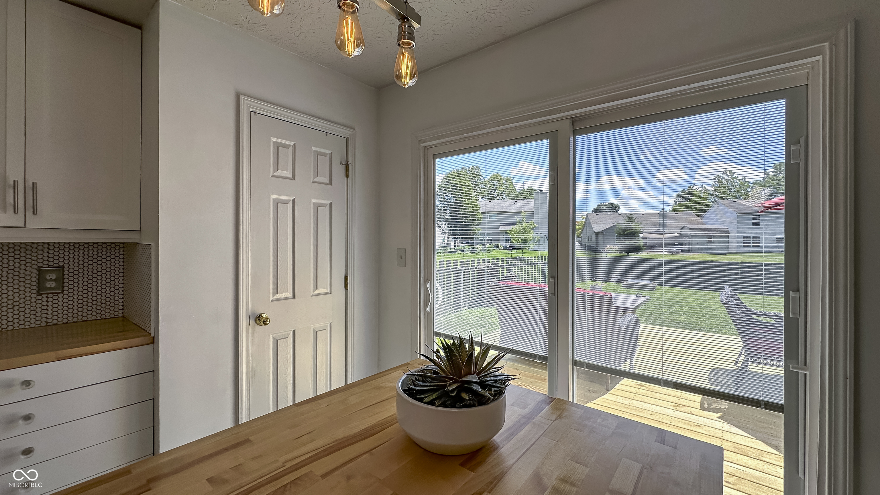 627 Jack Pine Court