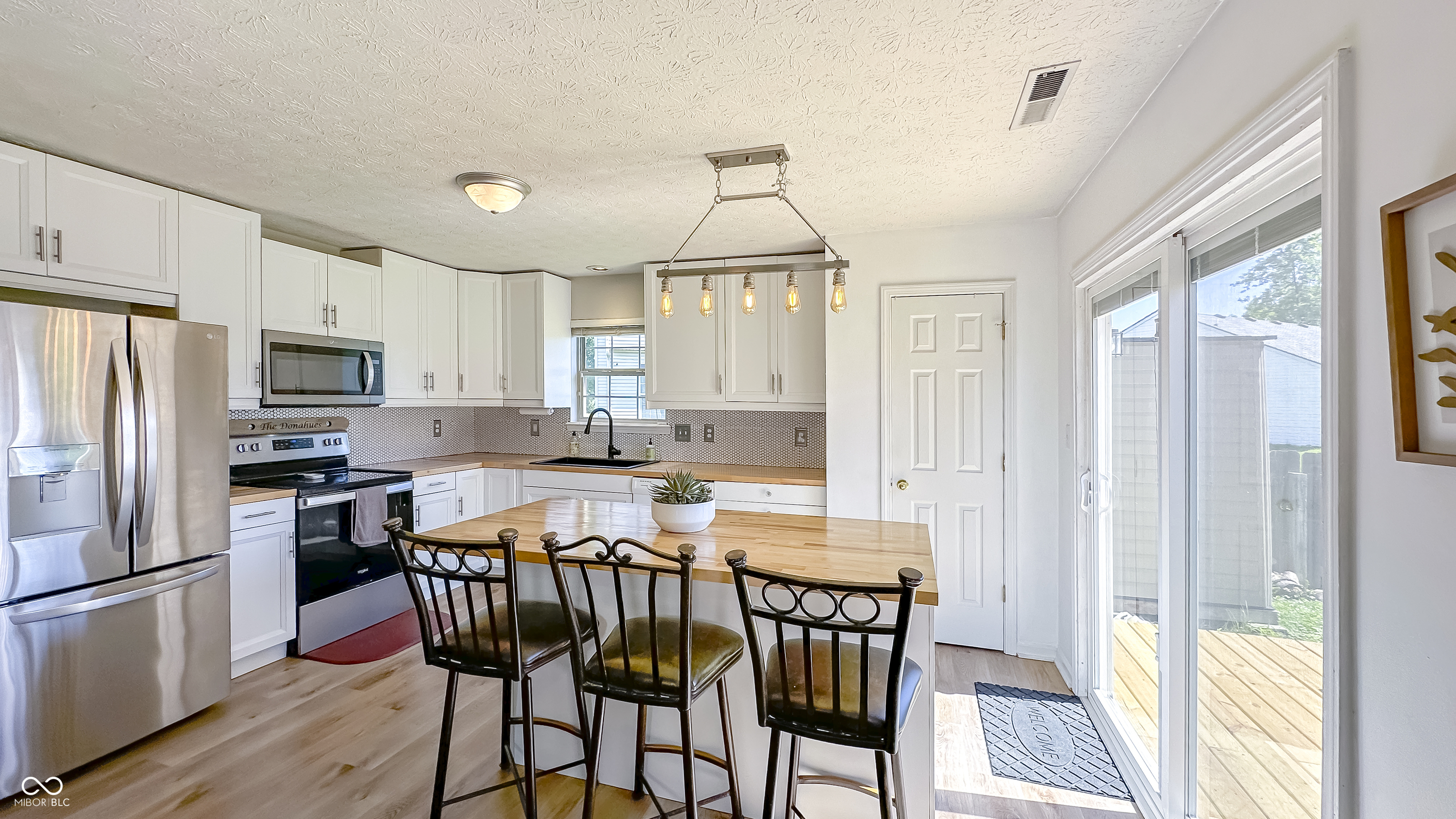 627 Jack Pine Court