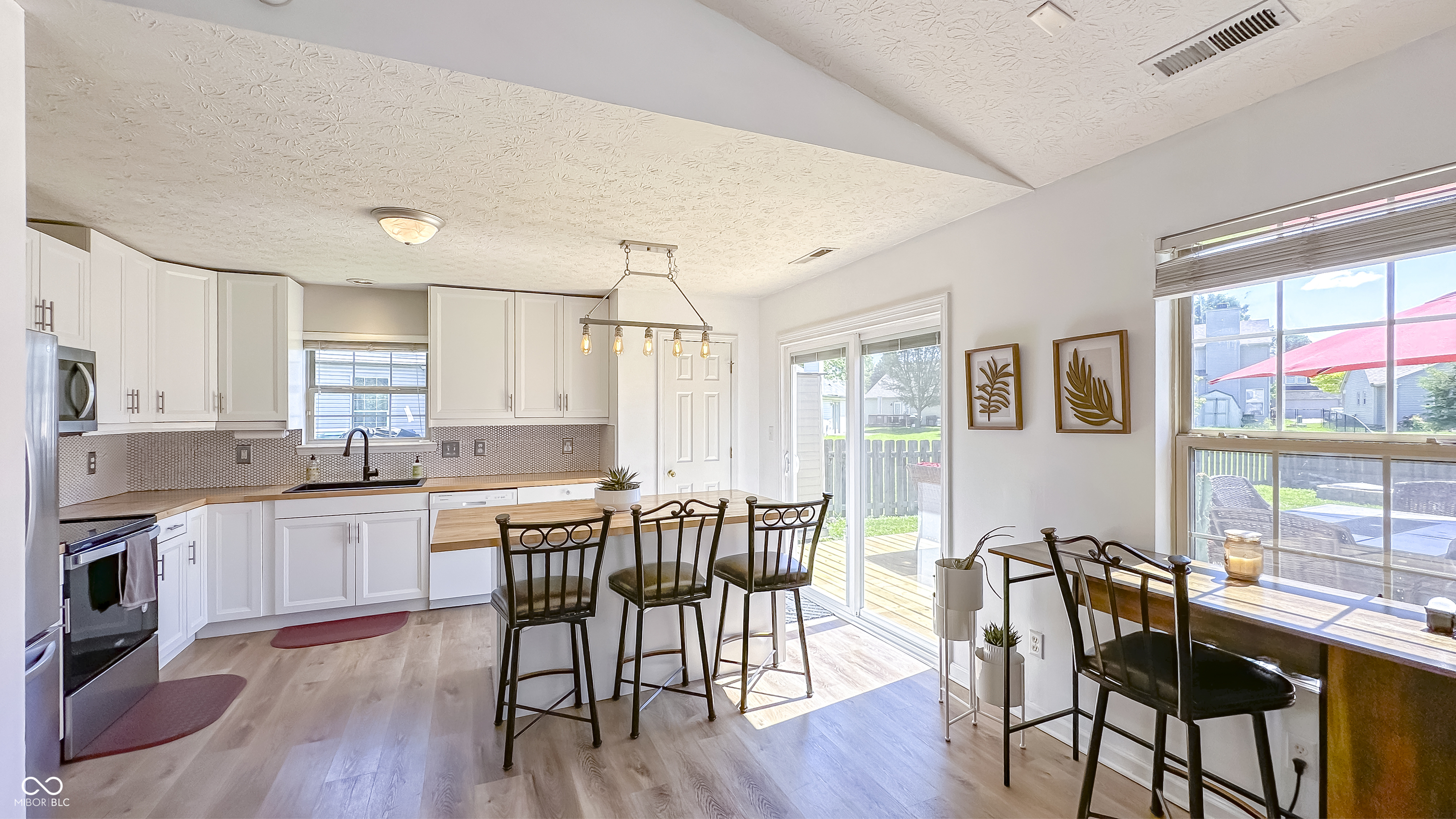 627 Jack Pine Court