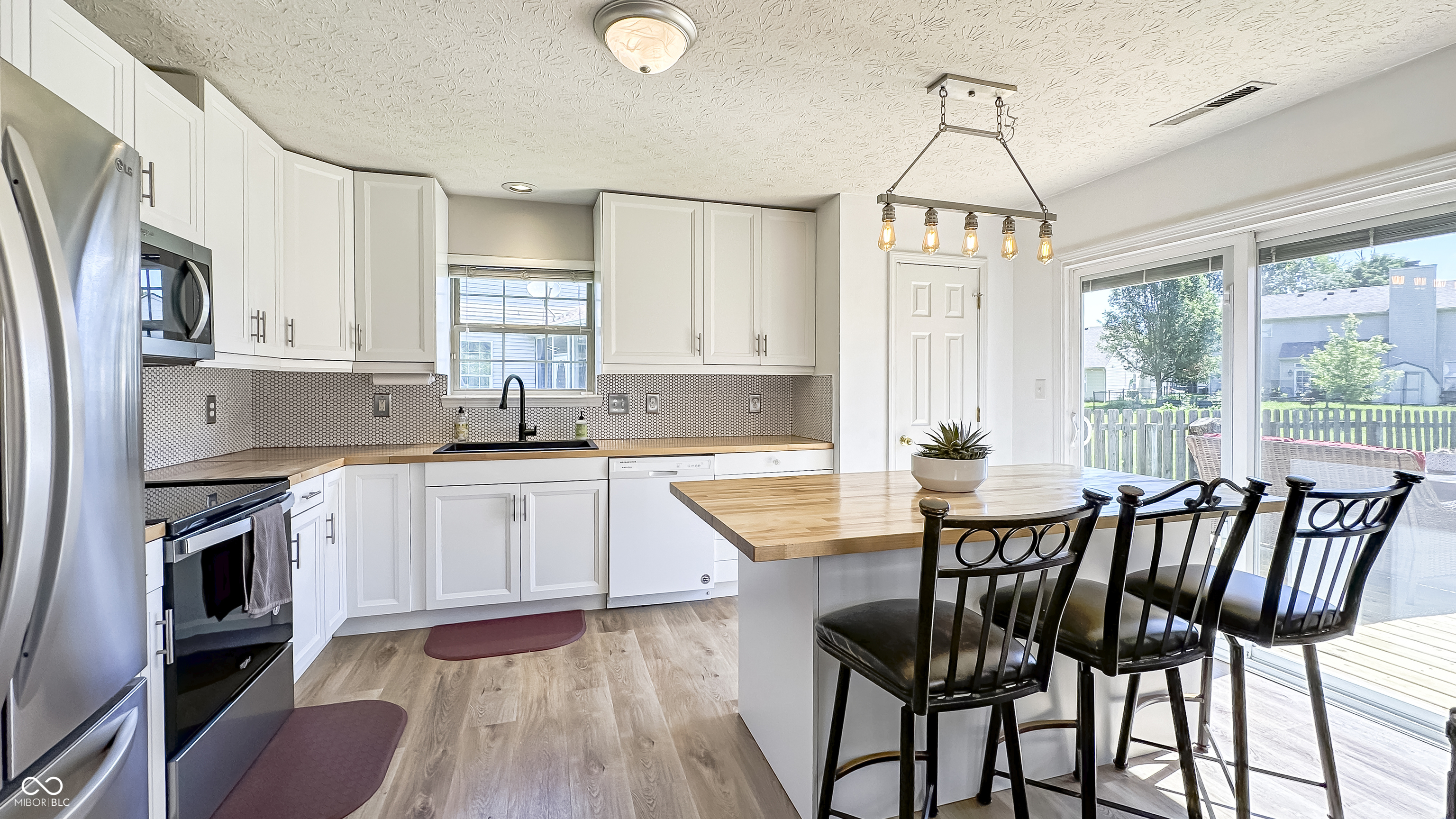 627 Jack Pine Court