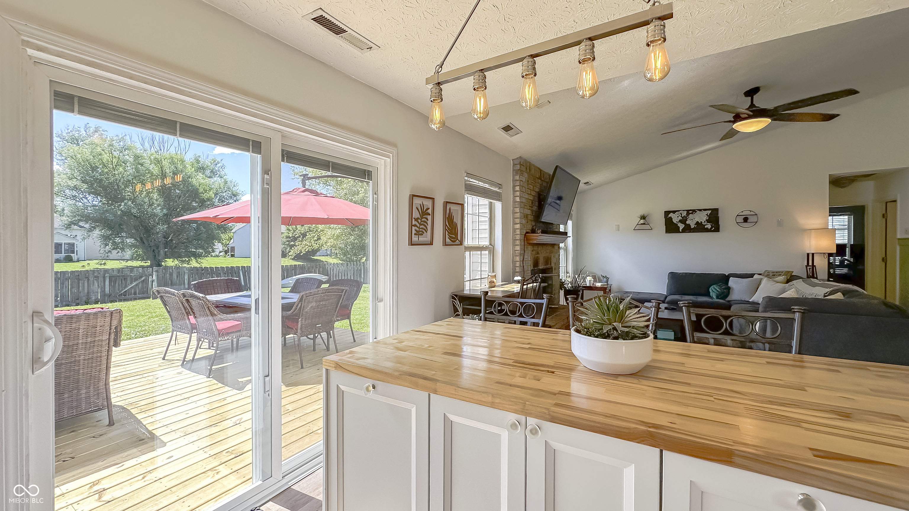 627 Jack Pine Court