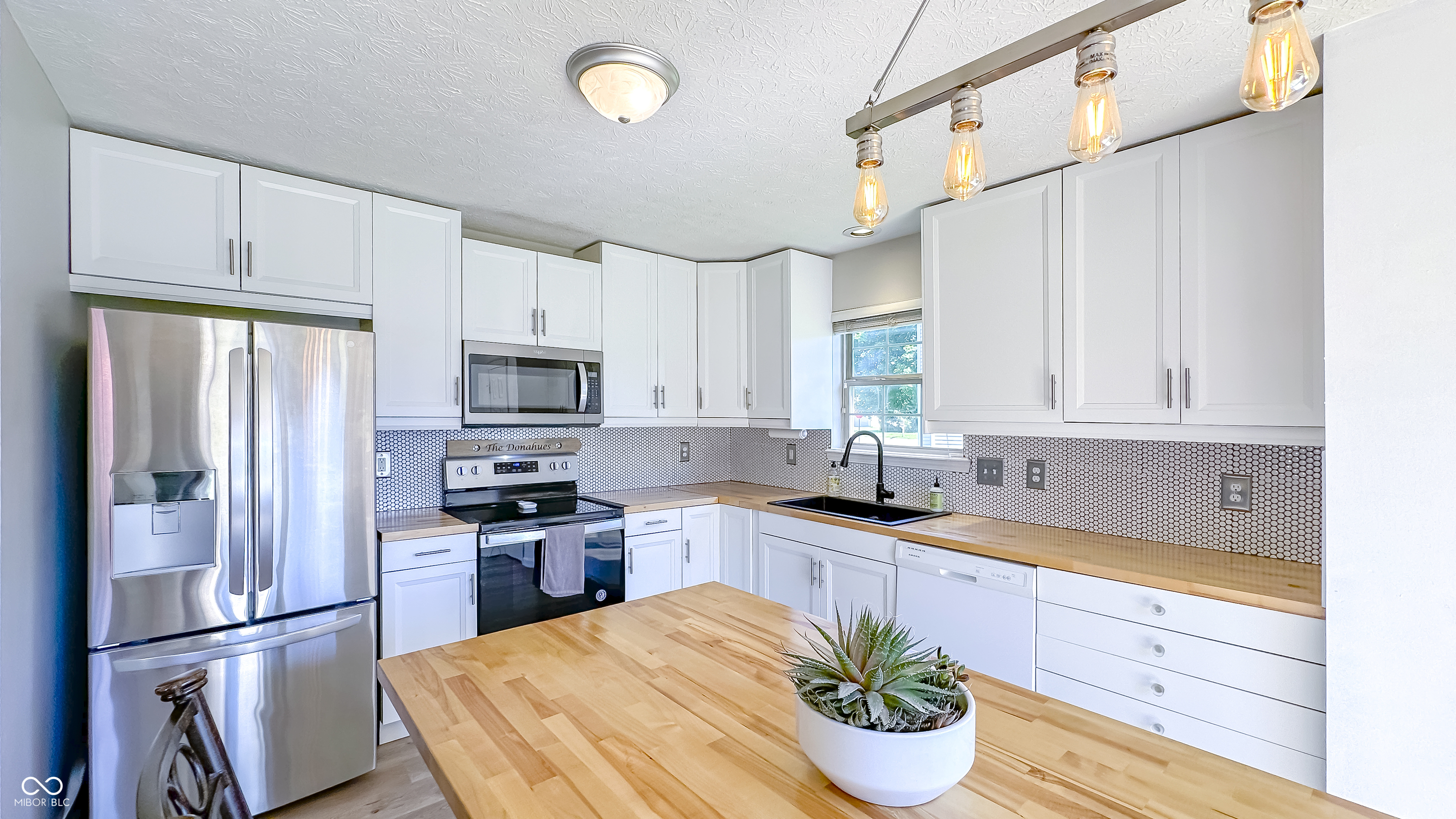 627 Jack Pine Court
