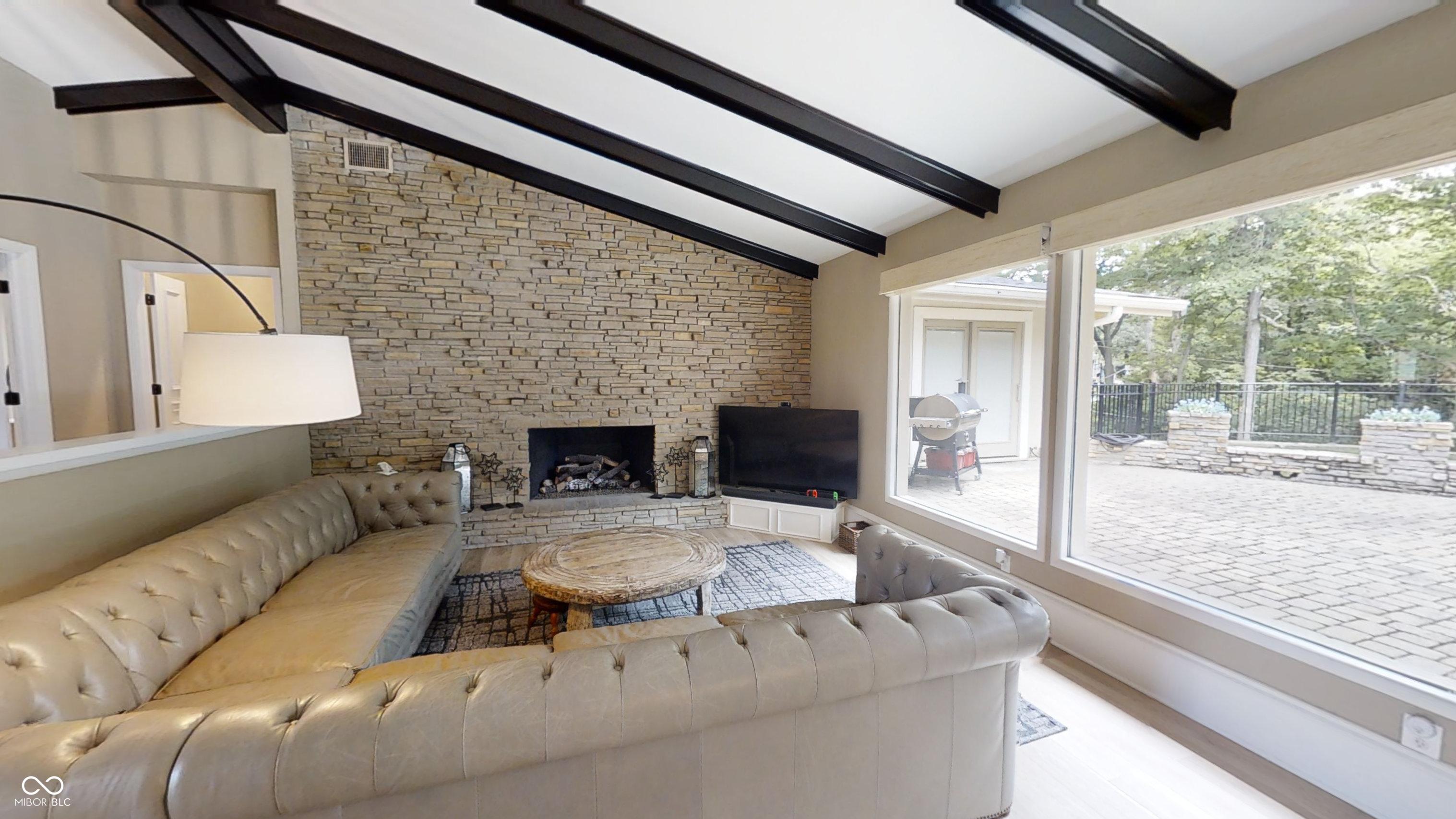 6255 Macatuck Drive