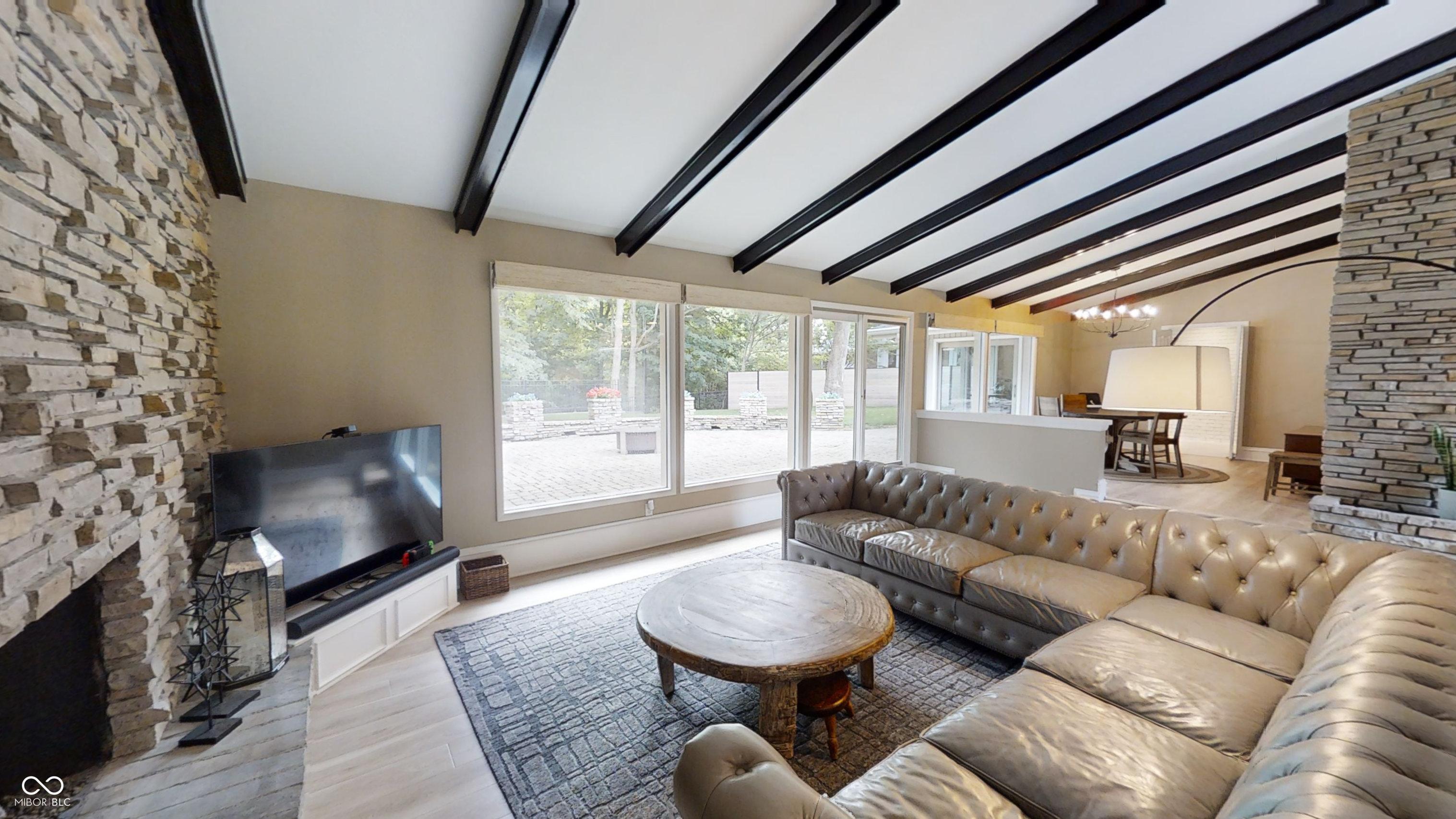 6255 Macatuck Drive