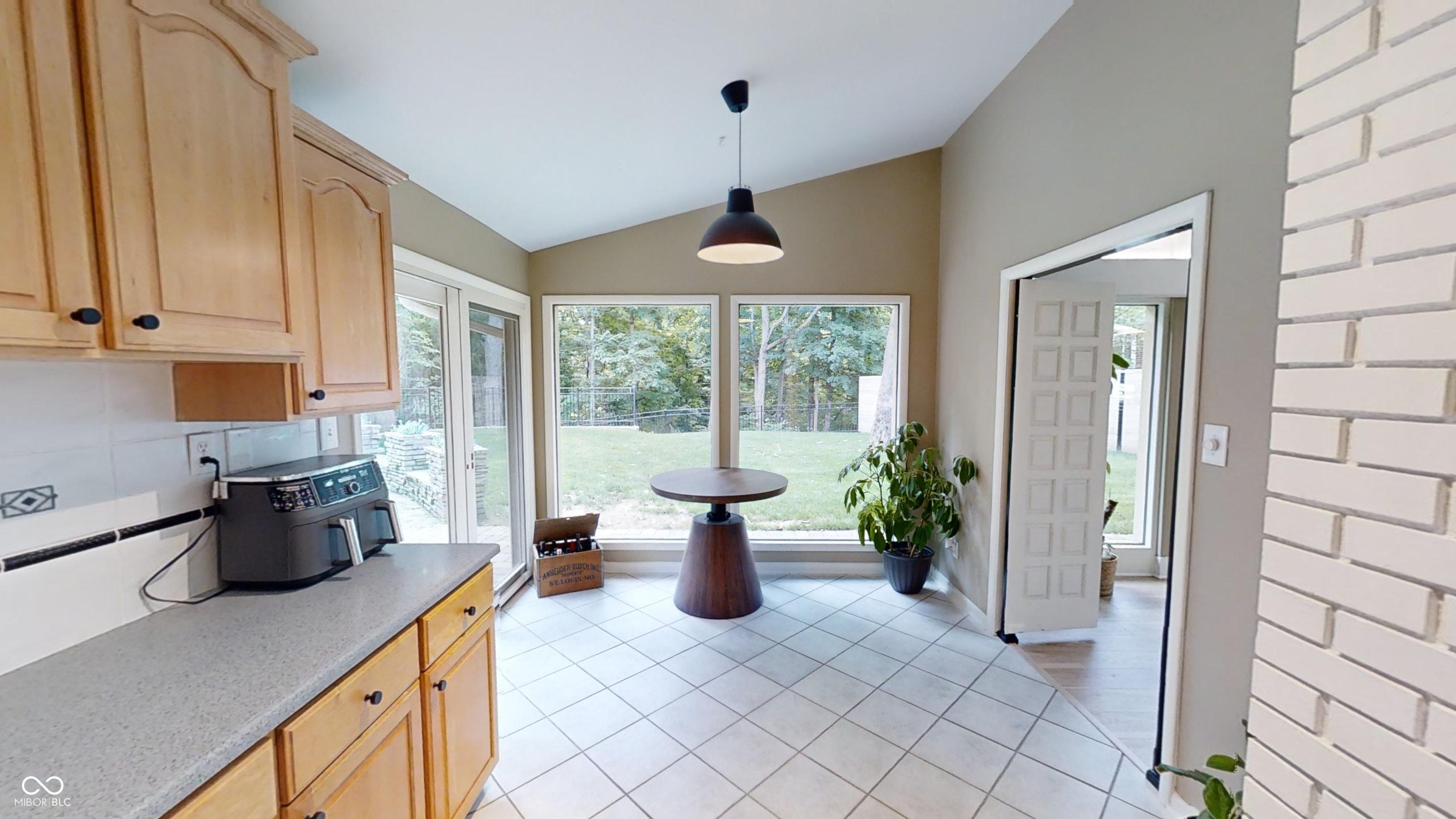 6255 Macatuck Drive