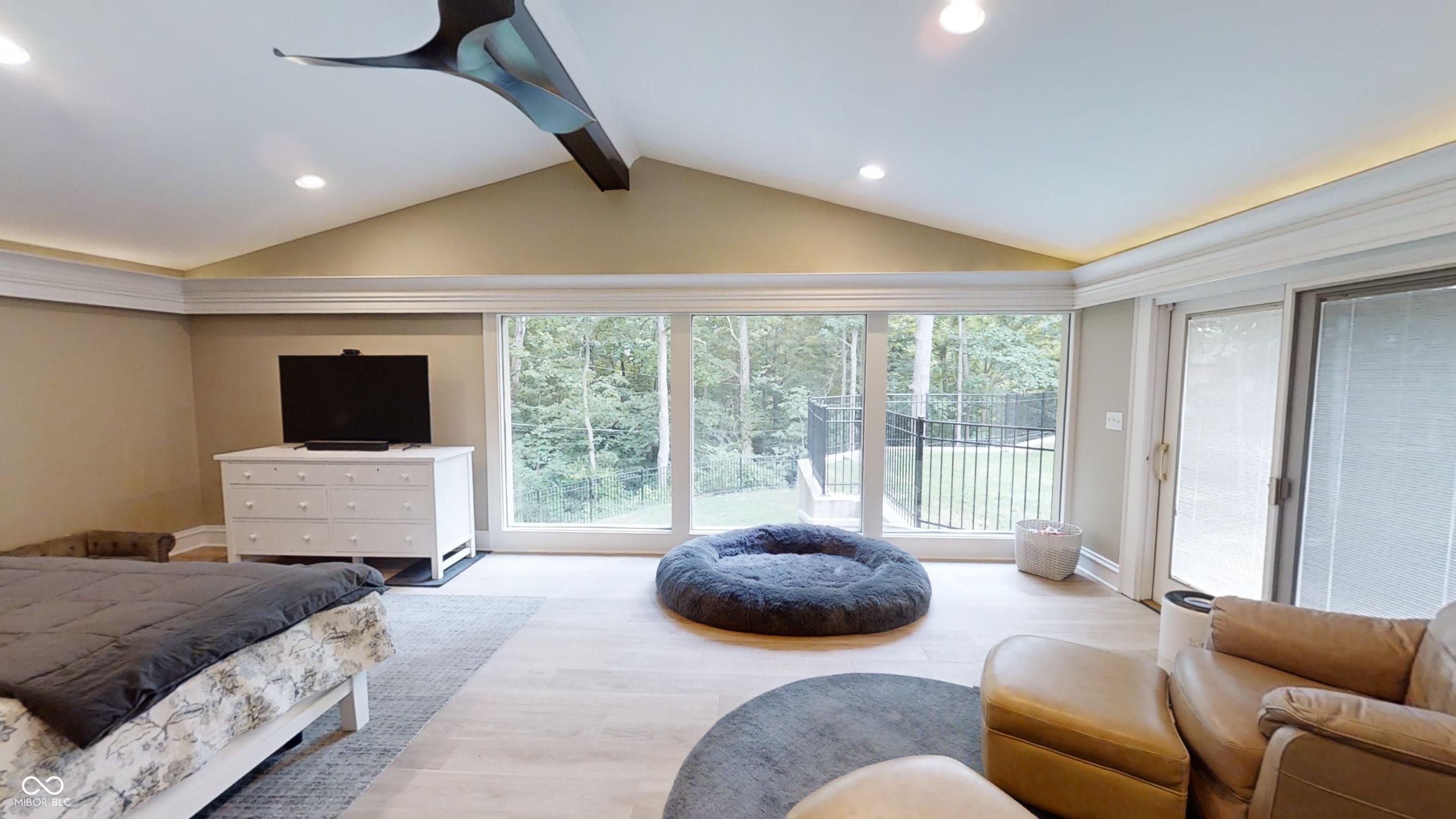 6255 Macatuck Drive