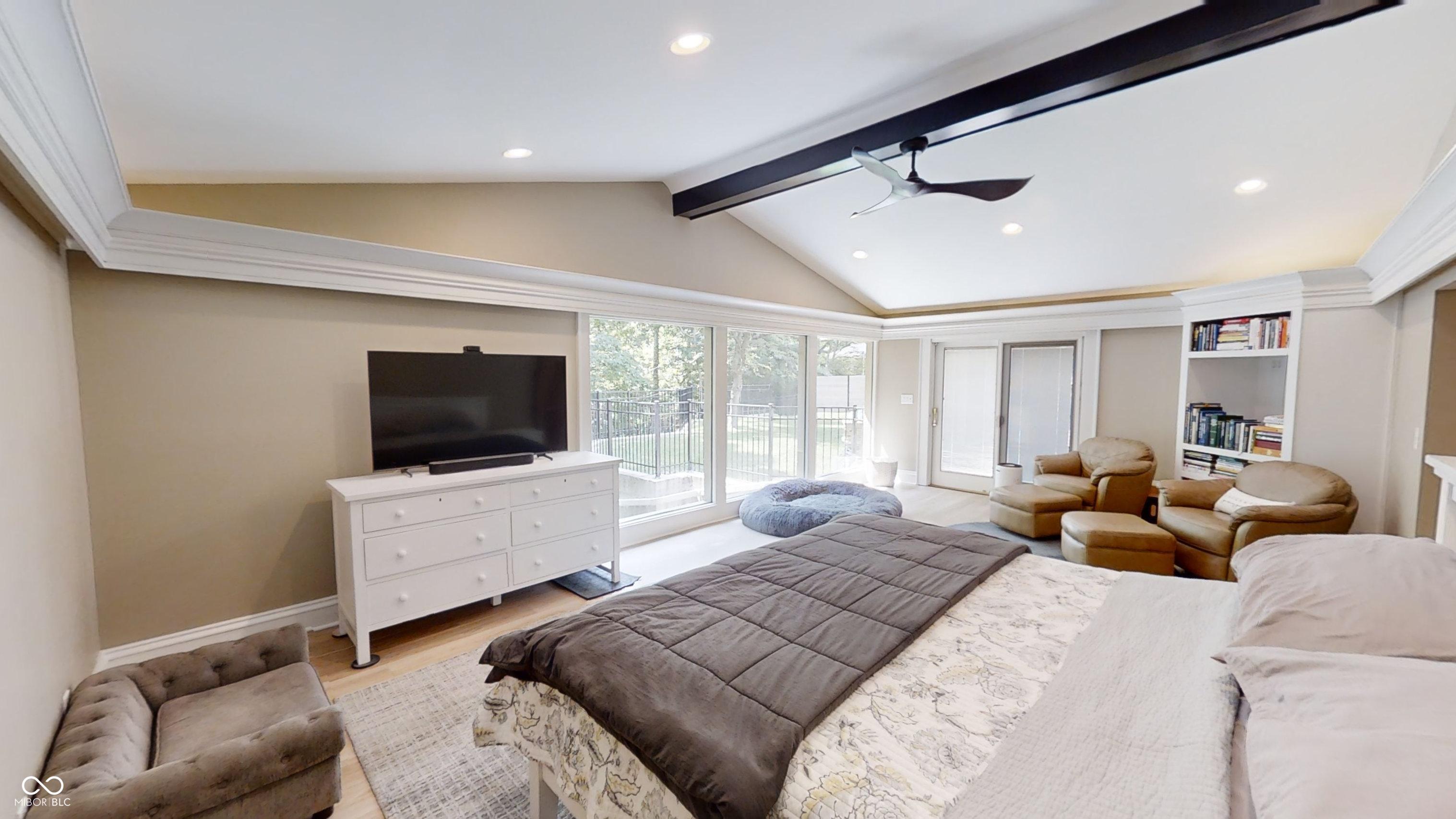 6255 Macatuck Drive