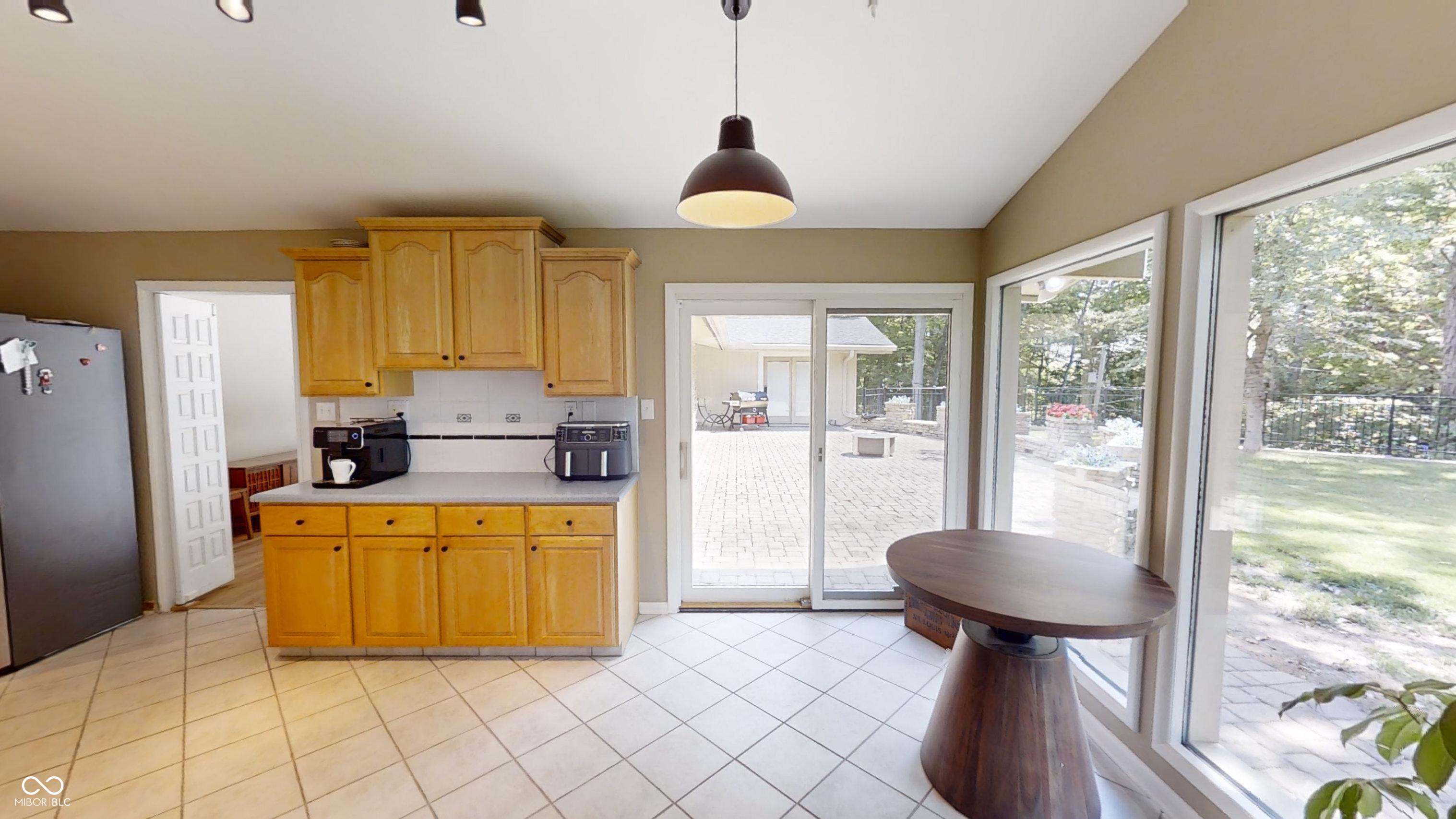 6255 Macatuck Drive