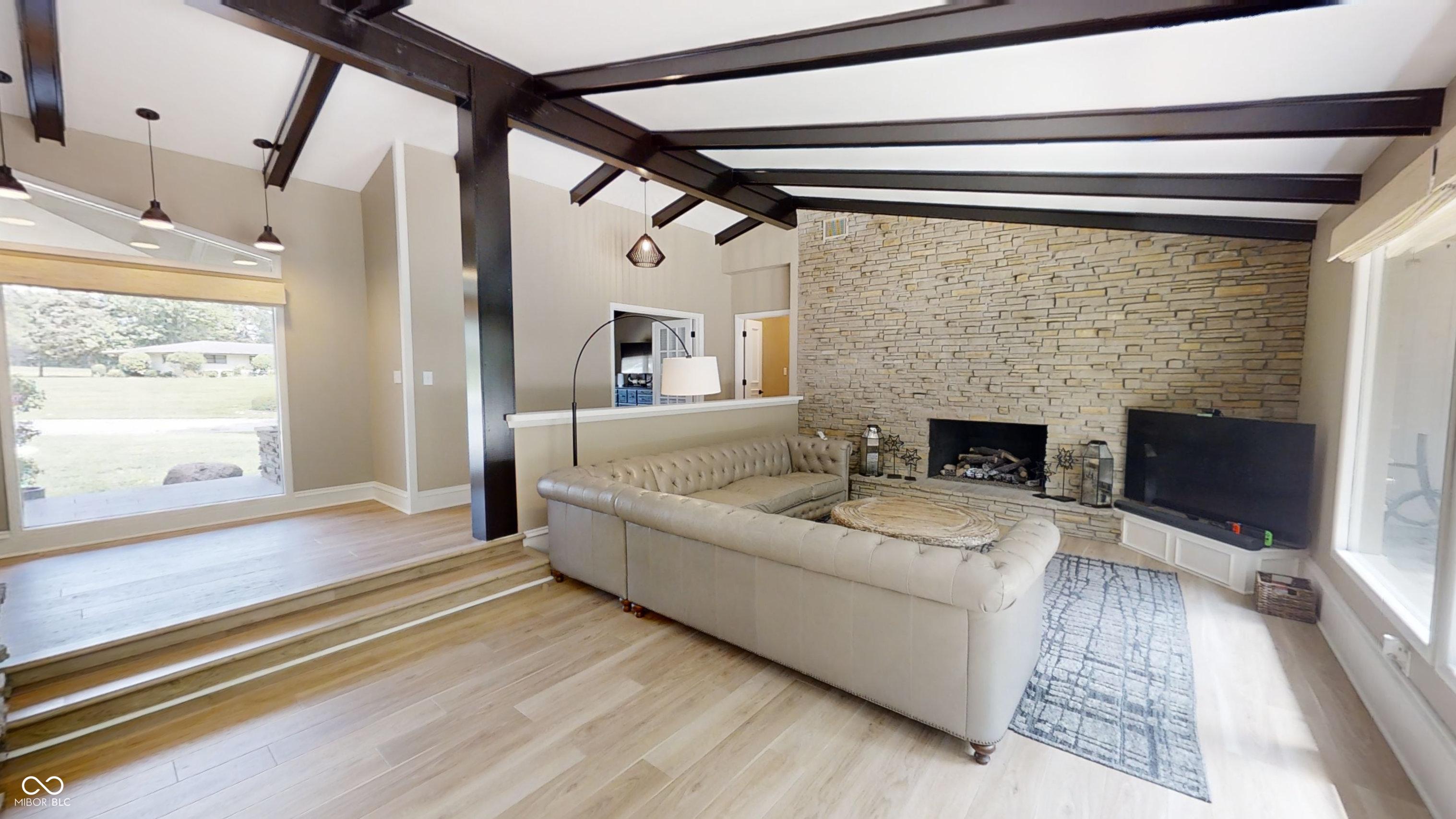 6255 Macatuck Drive