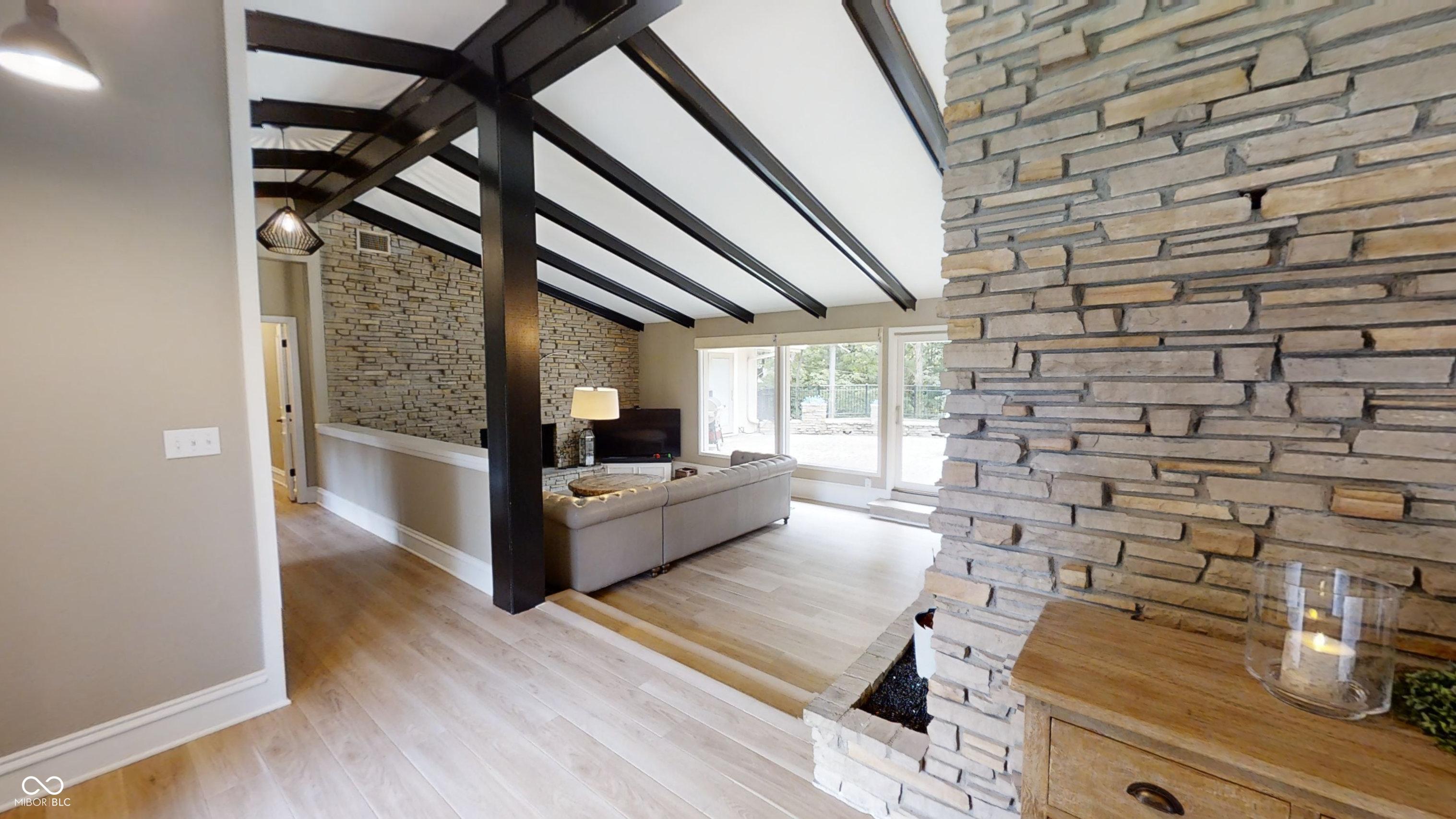 6255 Macatuck Drive