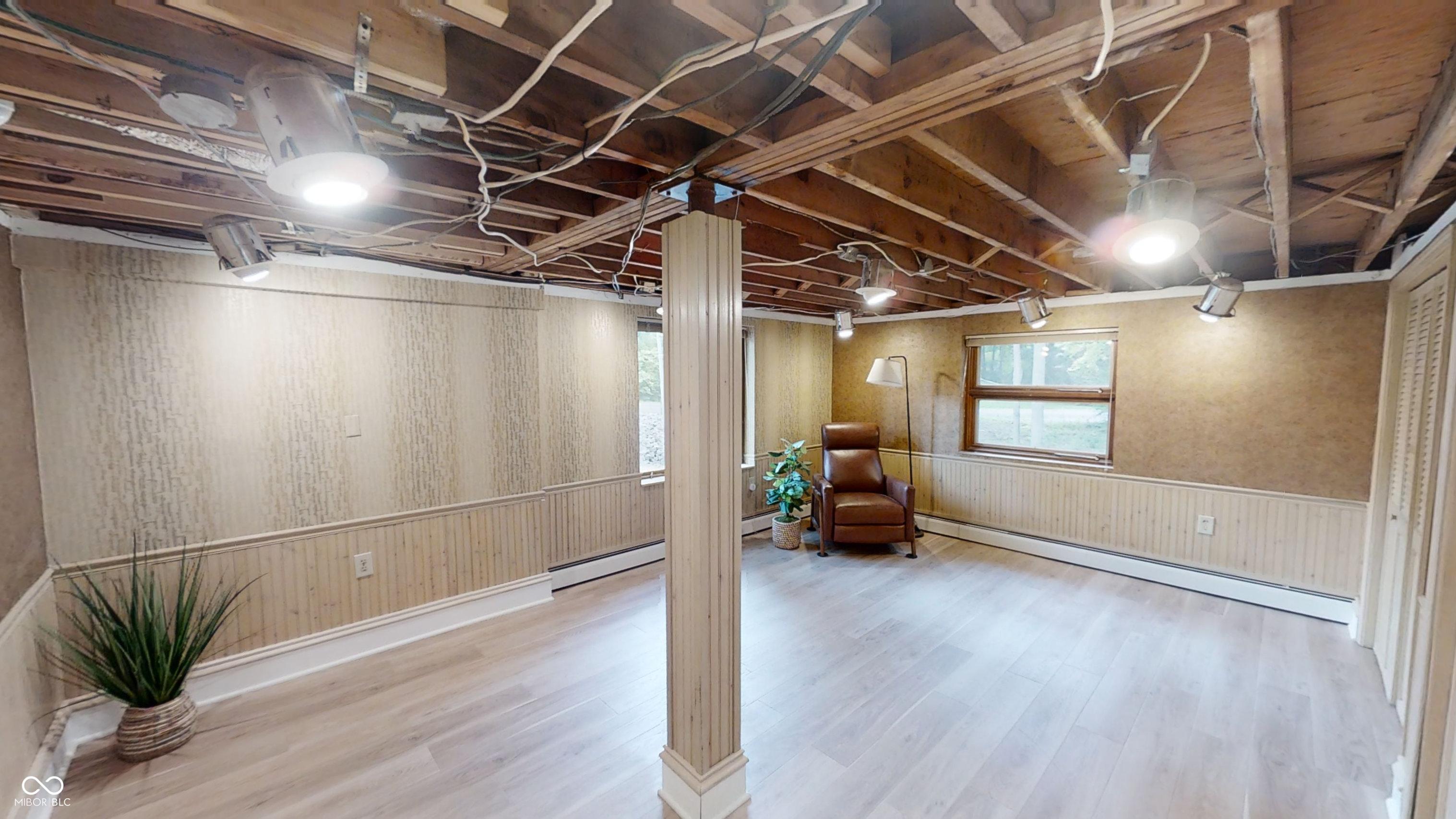 6255 Macatuck Drive