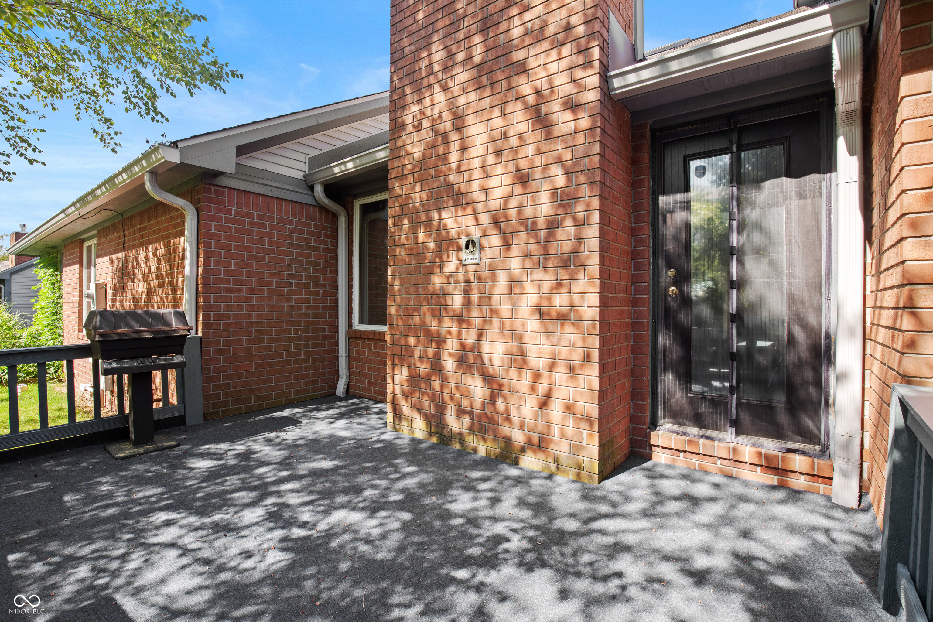 226 Golf Court
