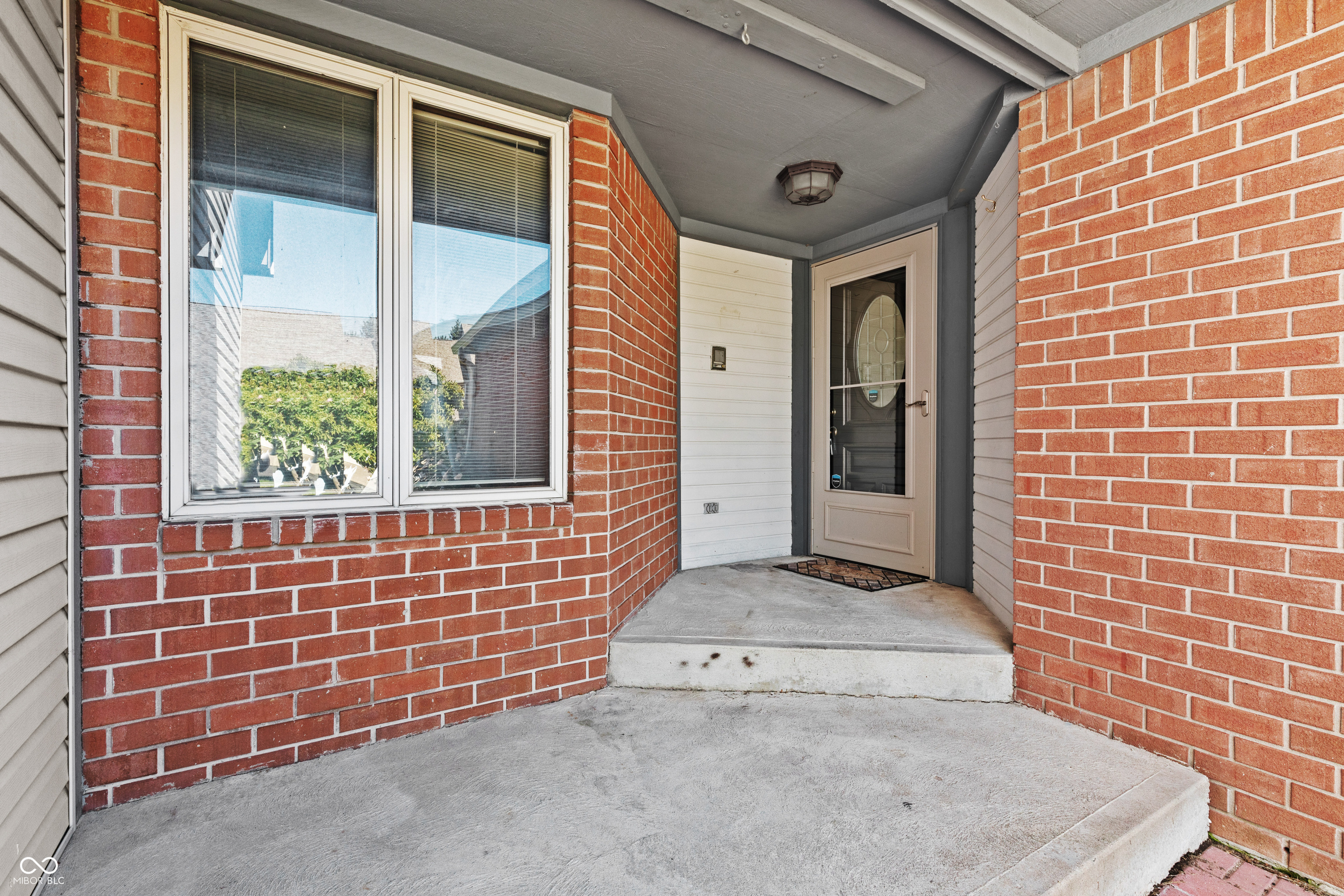 226 Golf Court