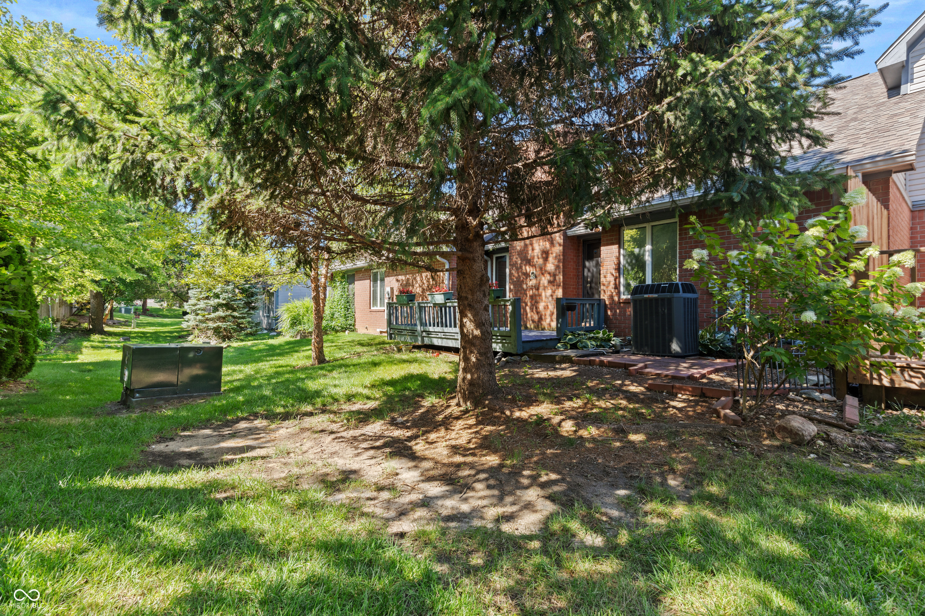226 Golf Court