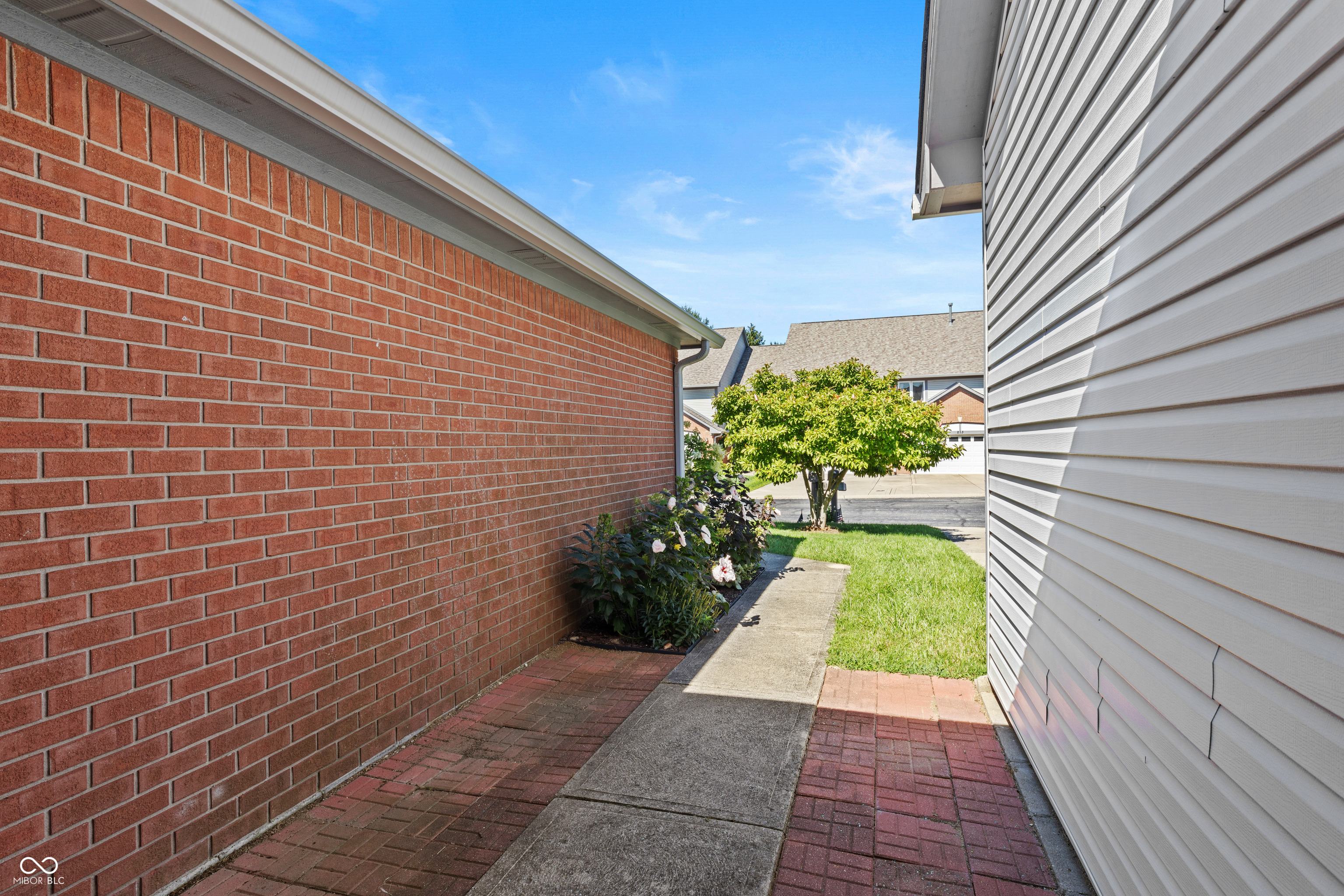 226 Golf Court