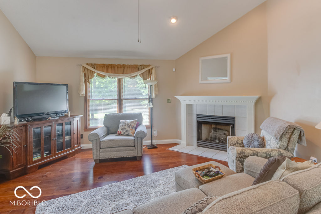 5574 Station Hill Drive